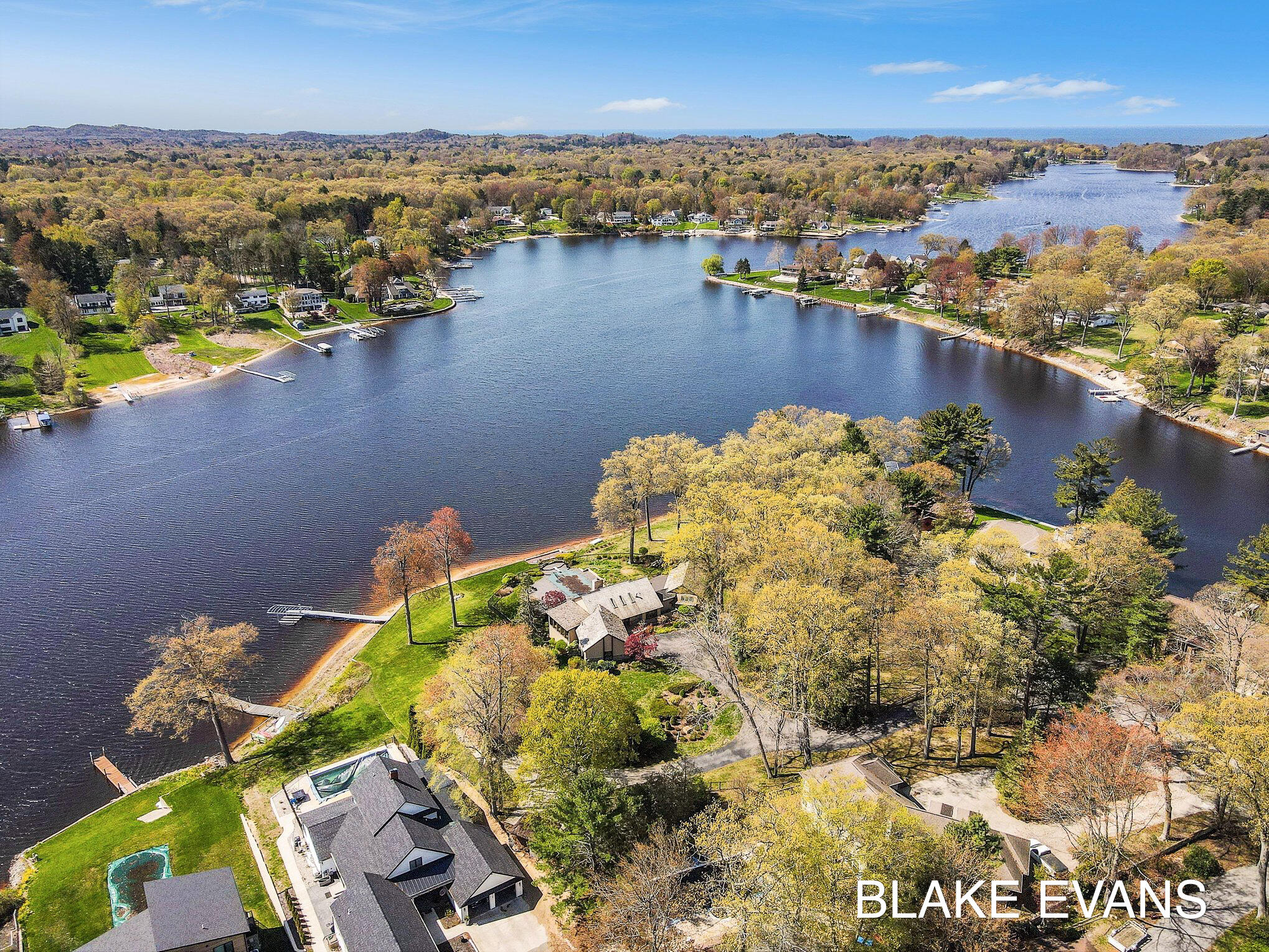 4069 Forest Point Drive Norton Shores MI 49441