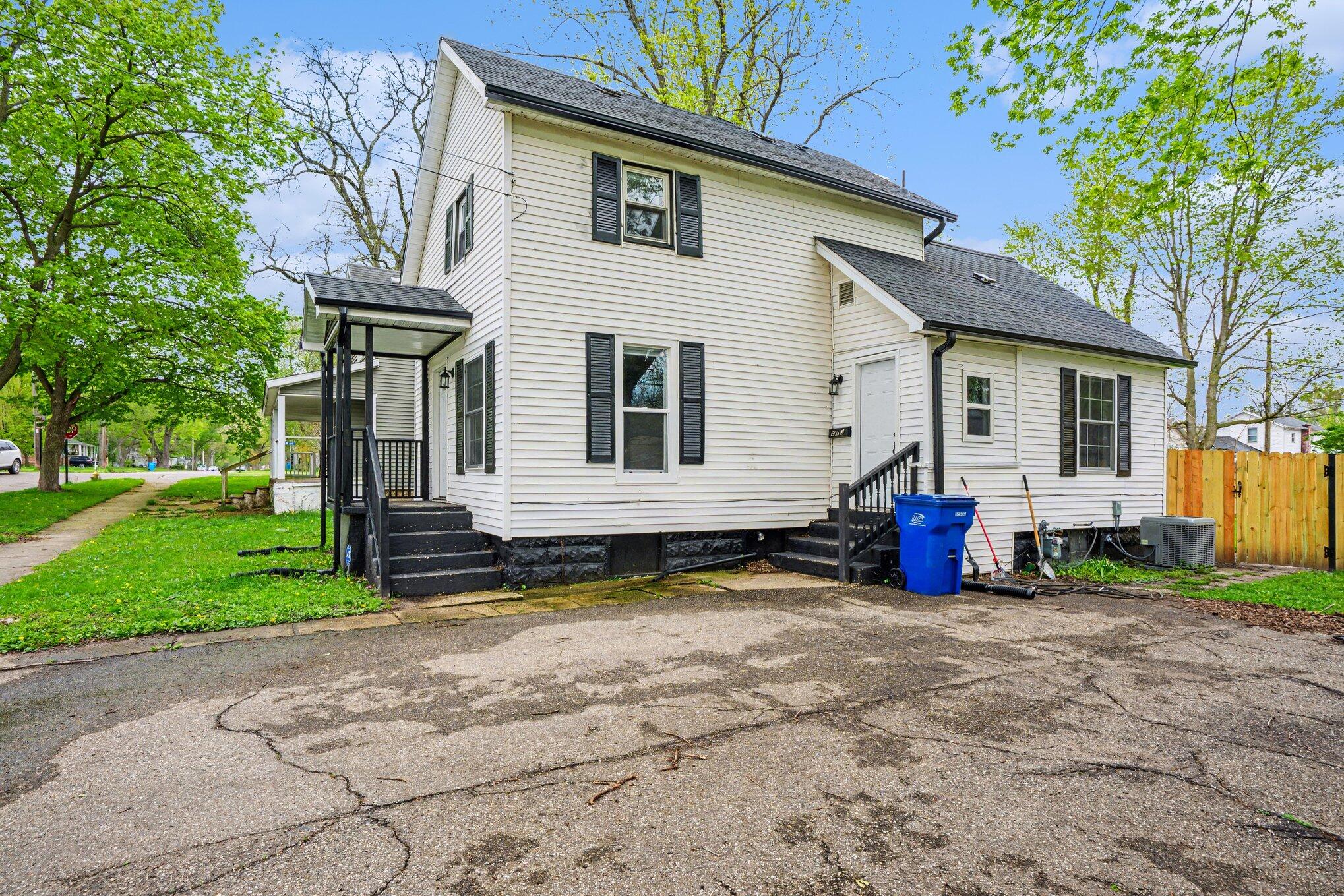 810 Ferry Street Niles MI 49120