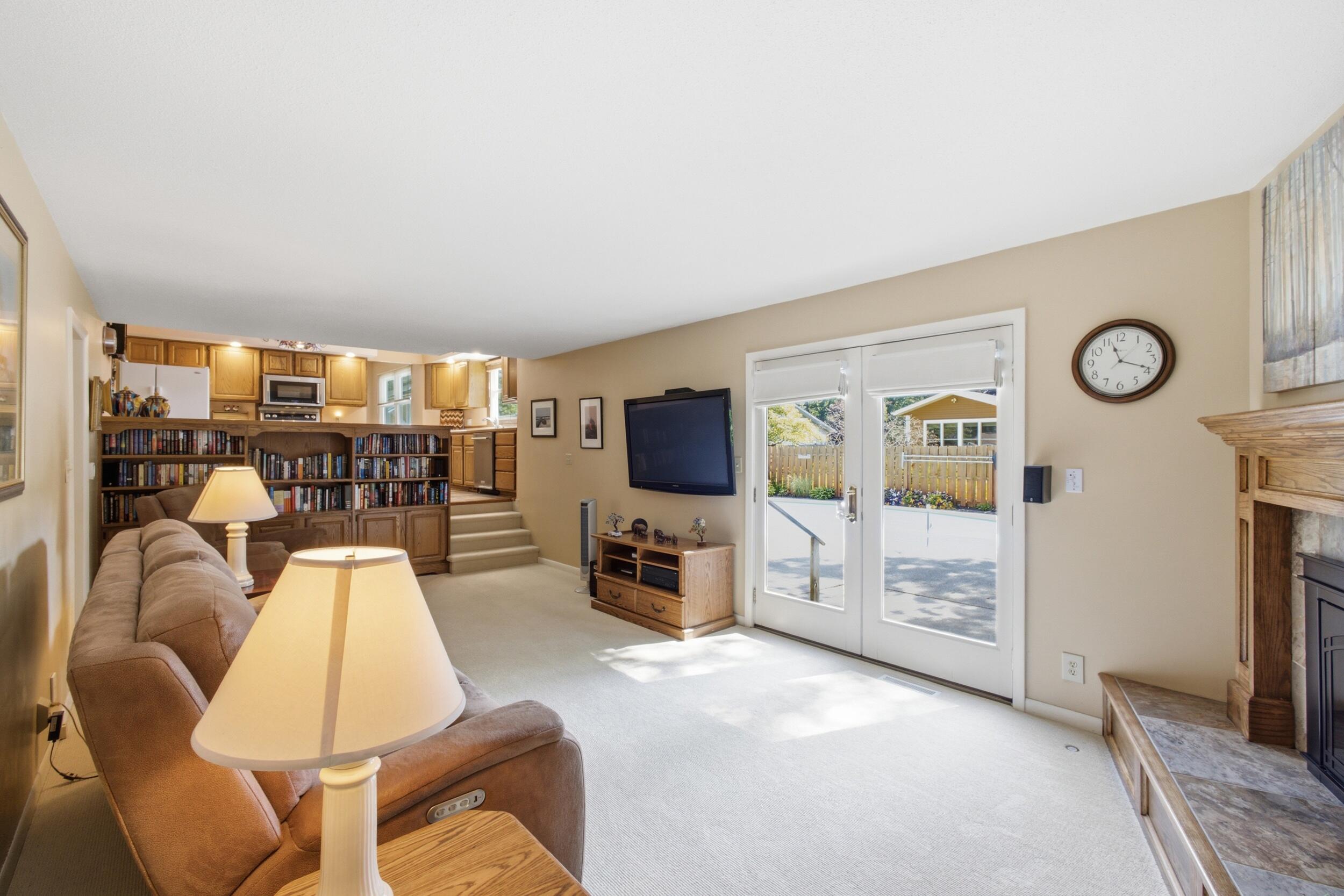1076 Lancelot Drive Muskegon MI 49445
