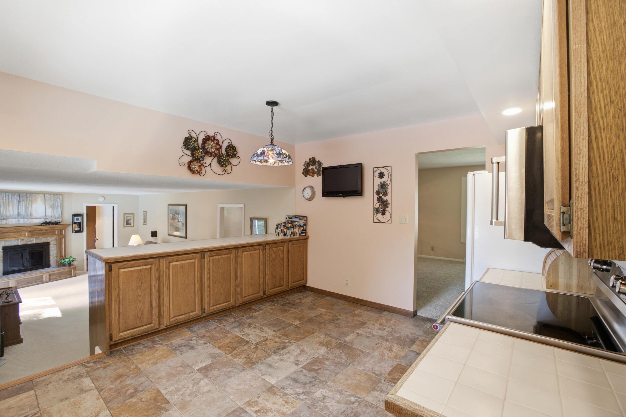 1076 Lancelot Drive Muskegon MI 49445