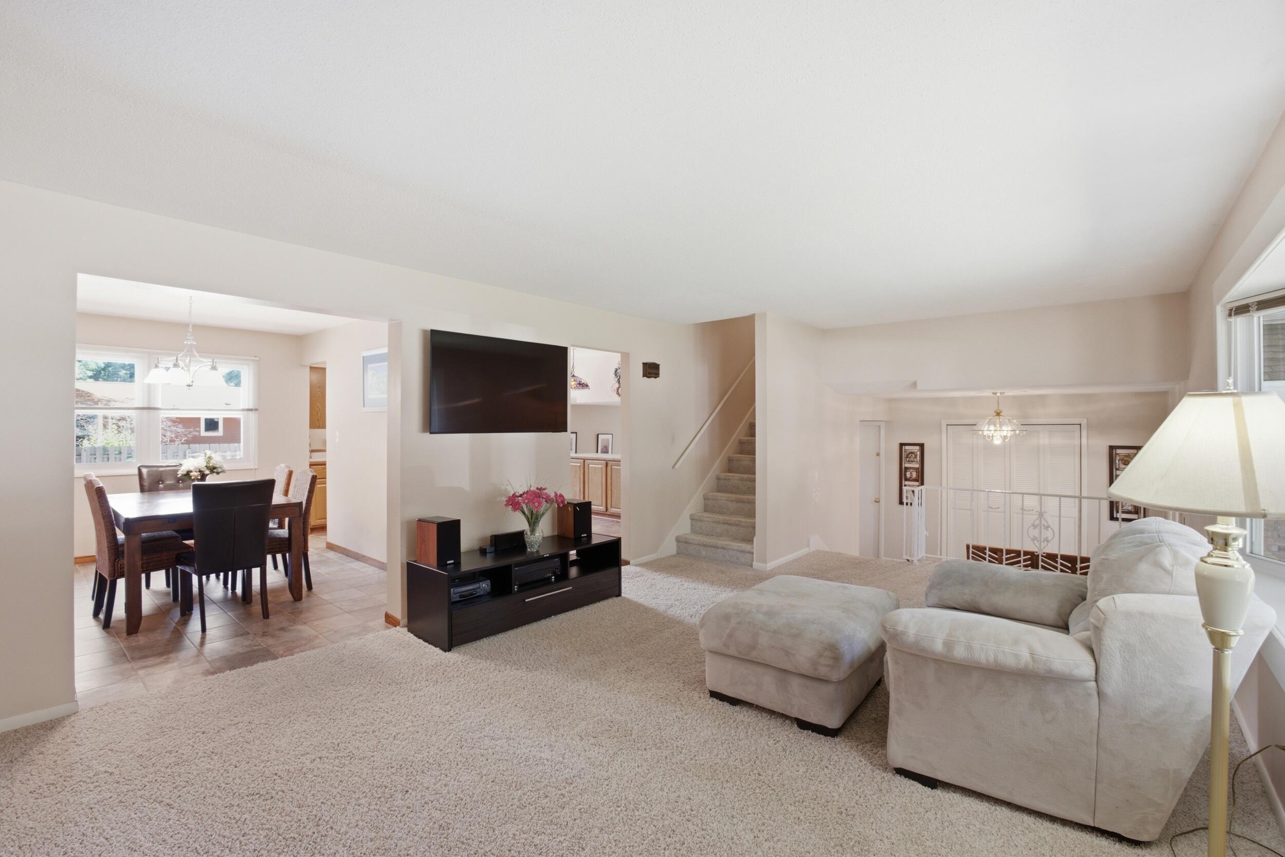 1076 Lancelot Drive Muskegon MI 49445