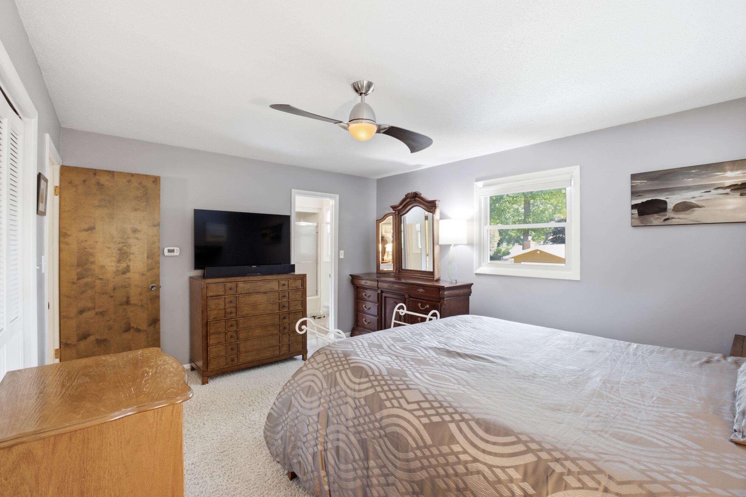 1076 Lancelot Drive Muskegon MI 49445