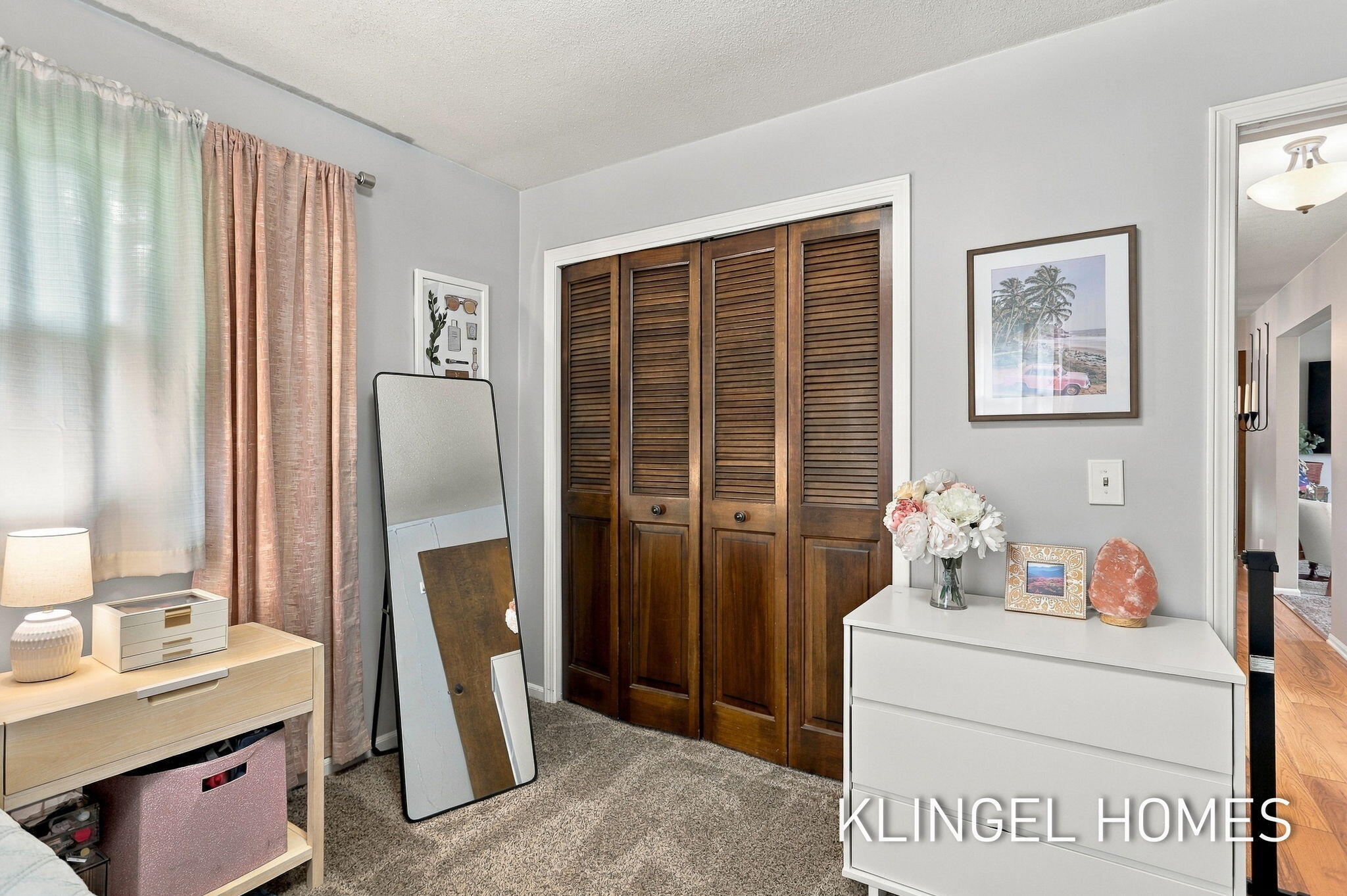 695 Glenwood Avenue Muskegon MI 49445