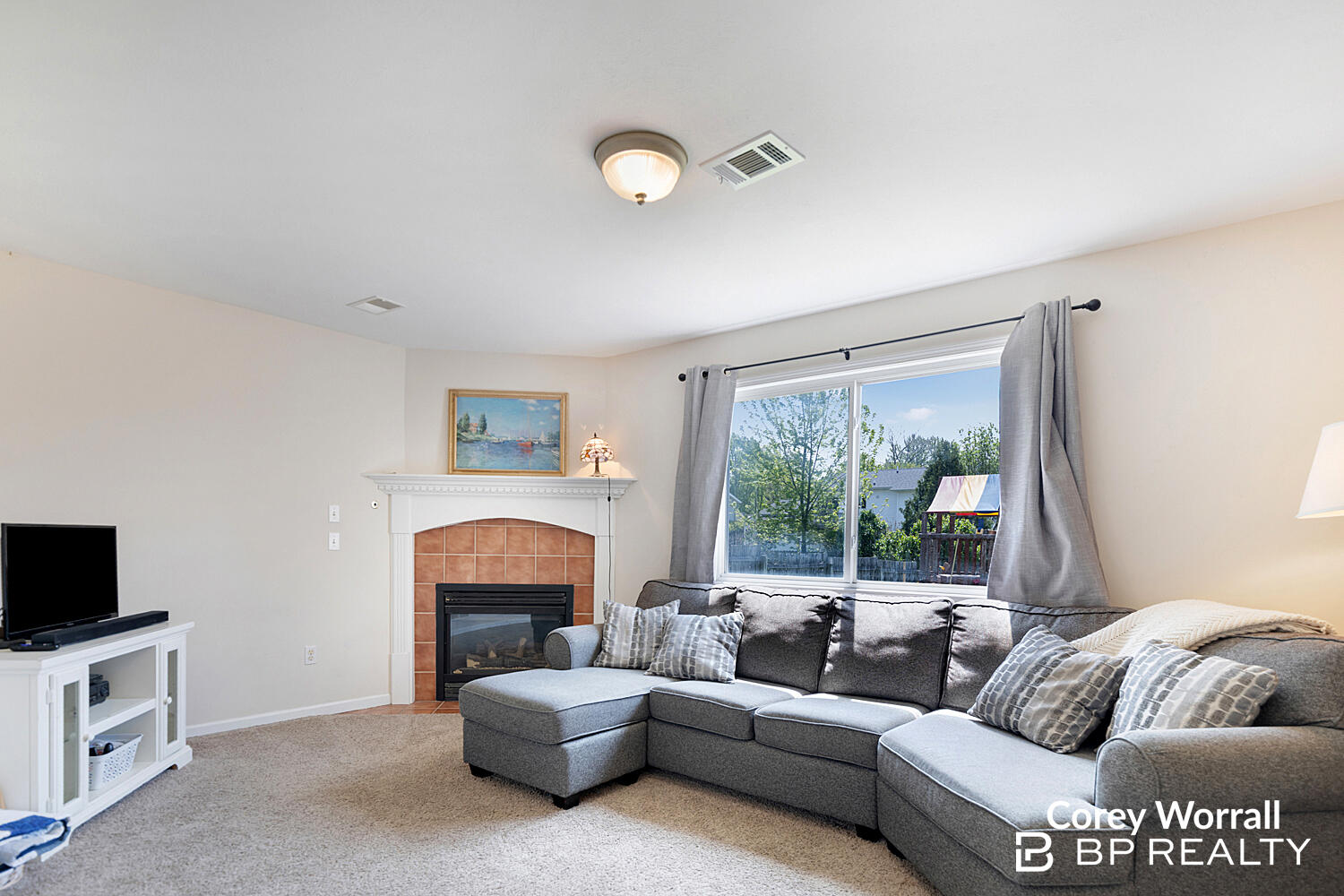 428 Sunbrook Street SE Grand Rapids MI 49508