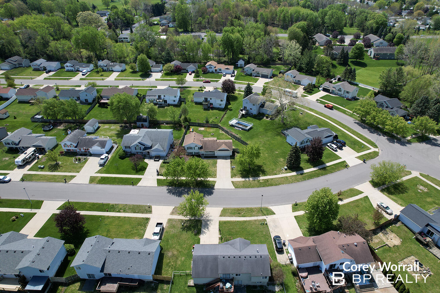 428 Sunbrook Street SE Grand Rapids MI 49508