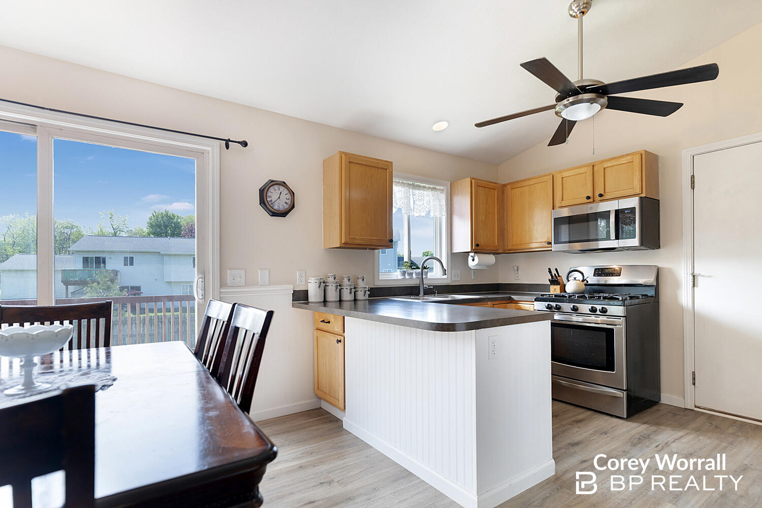 428 Sunbrook Street SE Grand Rapids MI 49508