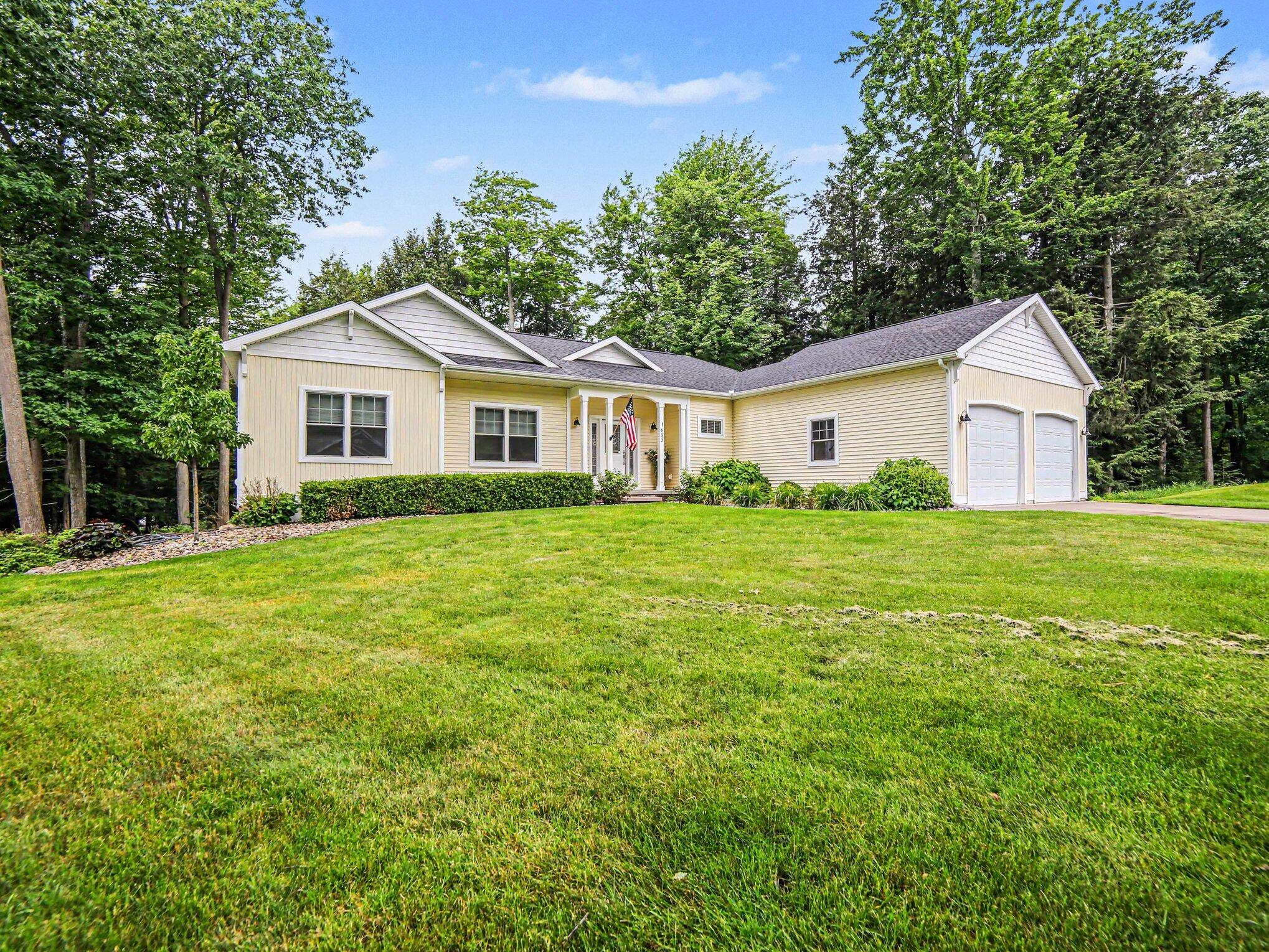 1655 Glenwood Road Ludington MI 49431
