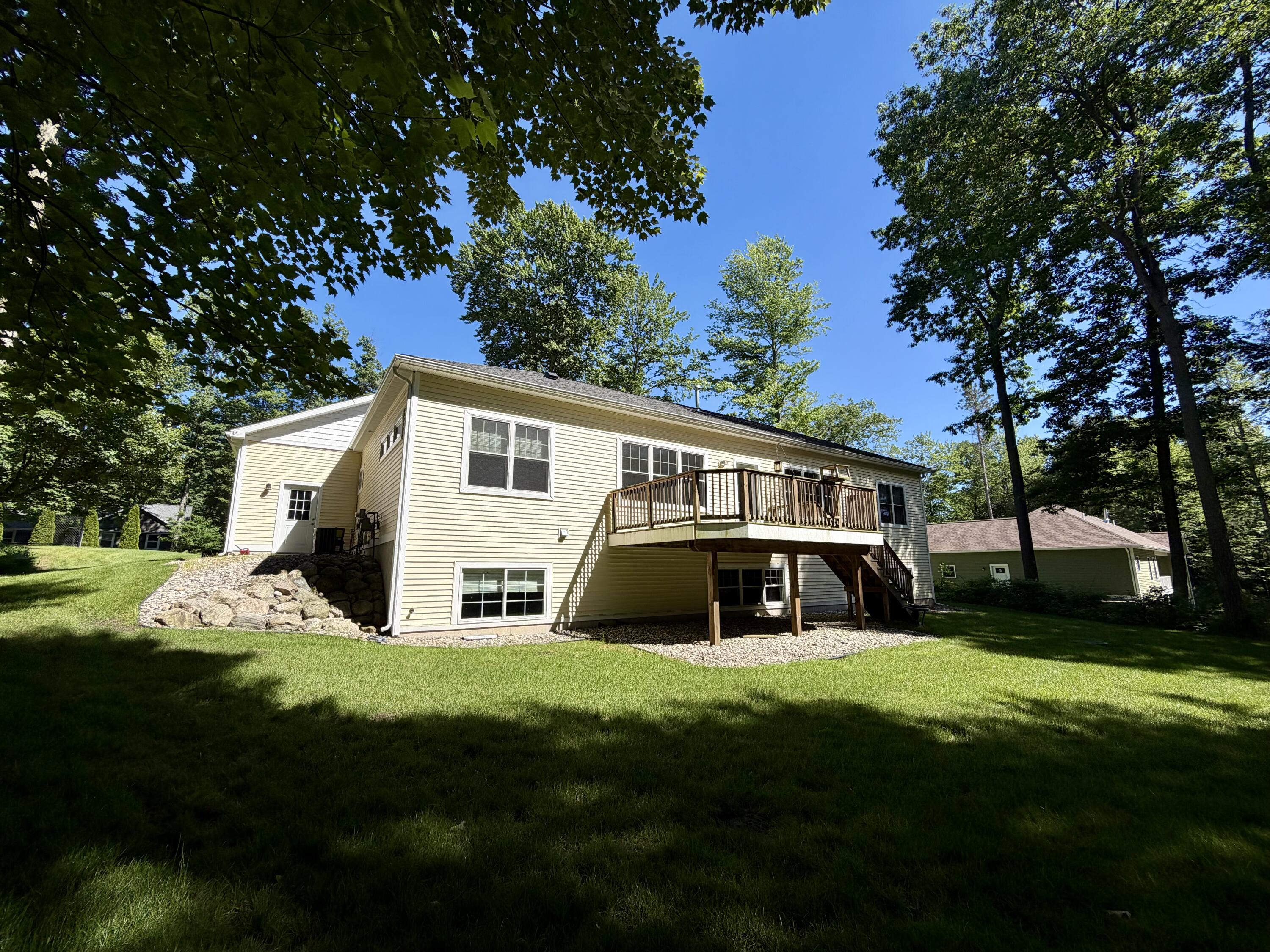 1655 Glenwood Road Ludington MI 49431