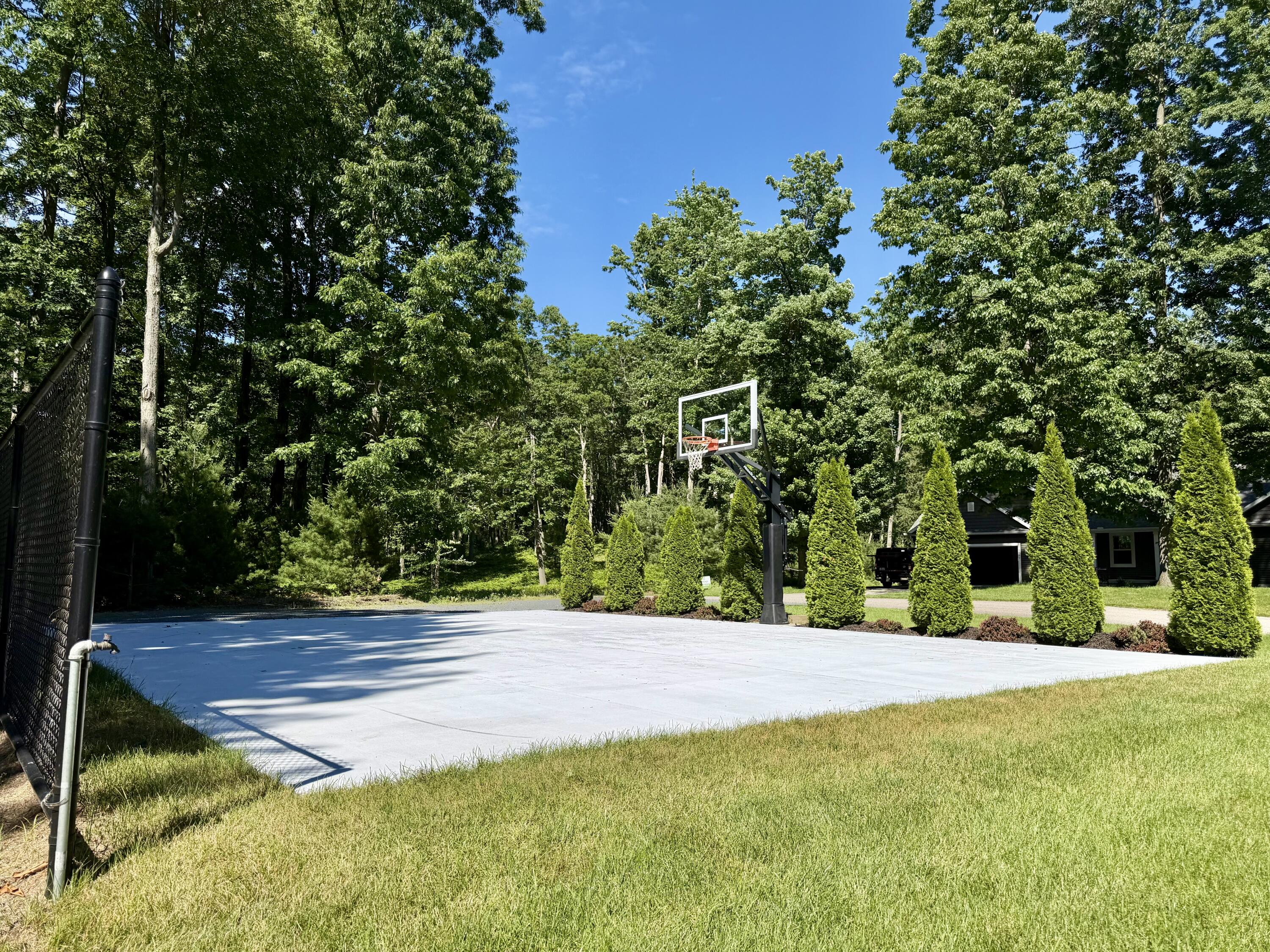 1655 Glenwood Road Ludington MI 49431