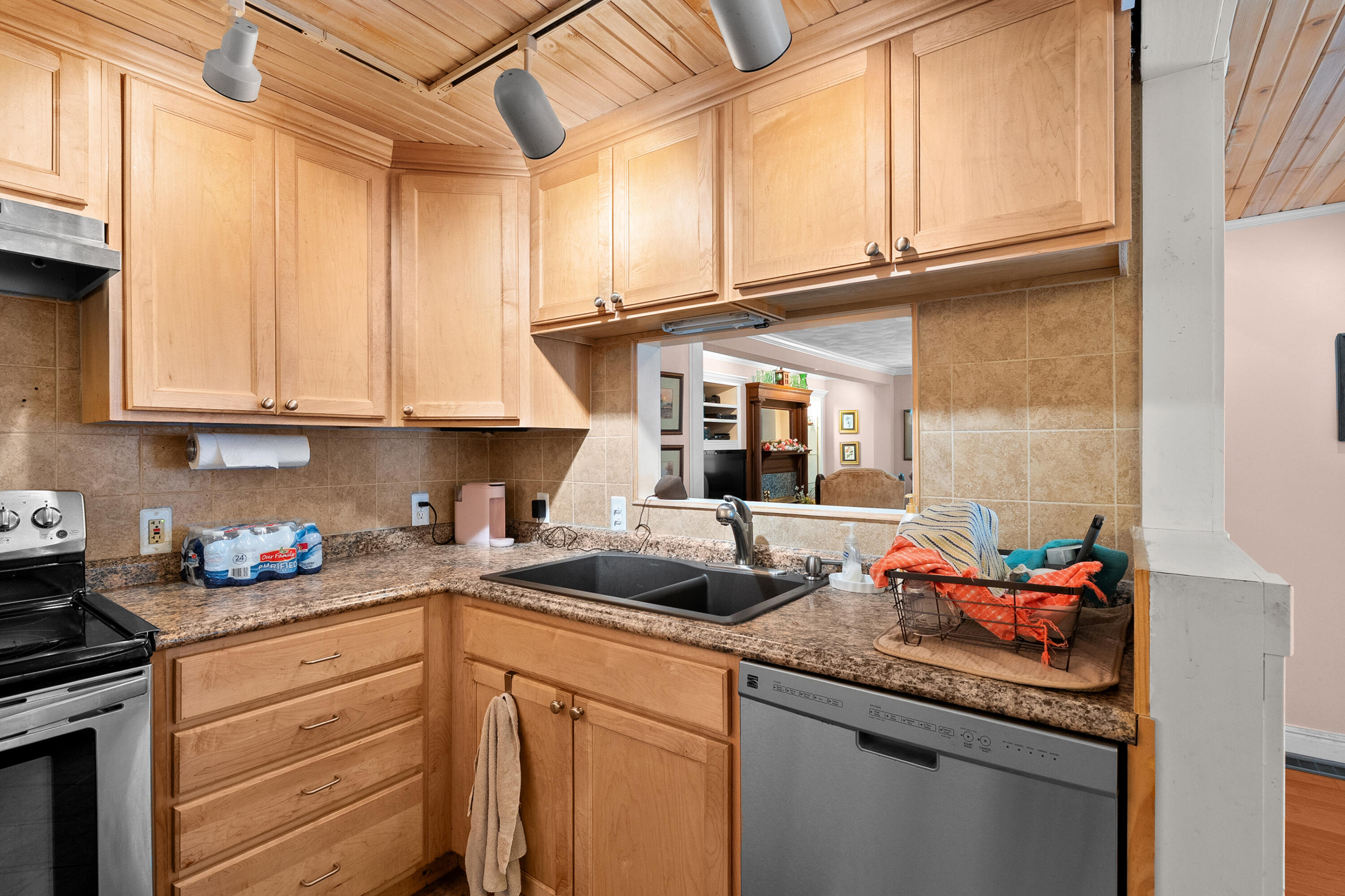 41169 County Road 669 Decatur MI 49045