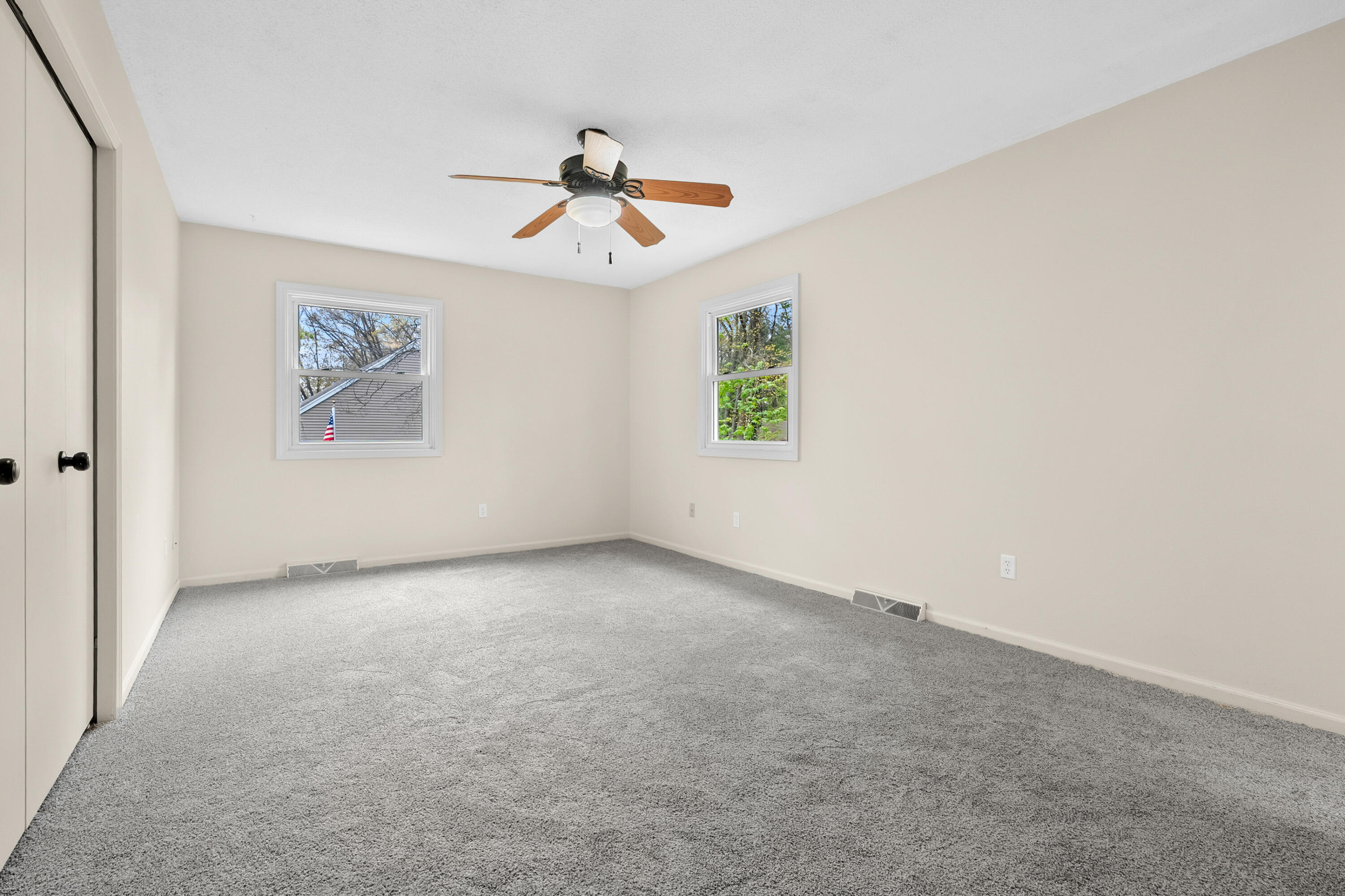 5814 Scenic Way Drive Kalamazoo MI 49009
