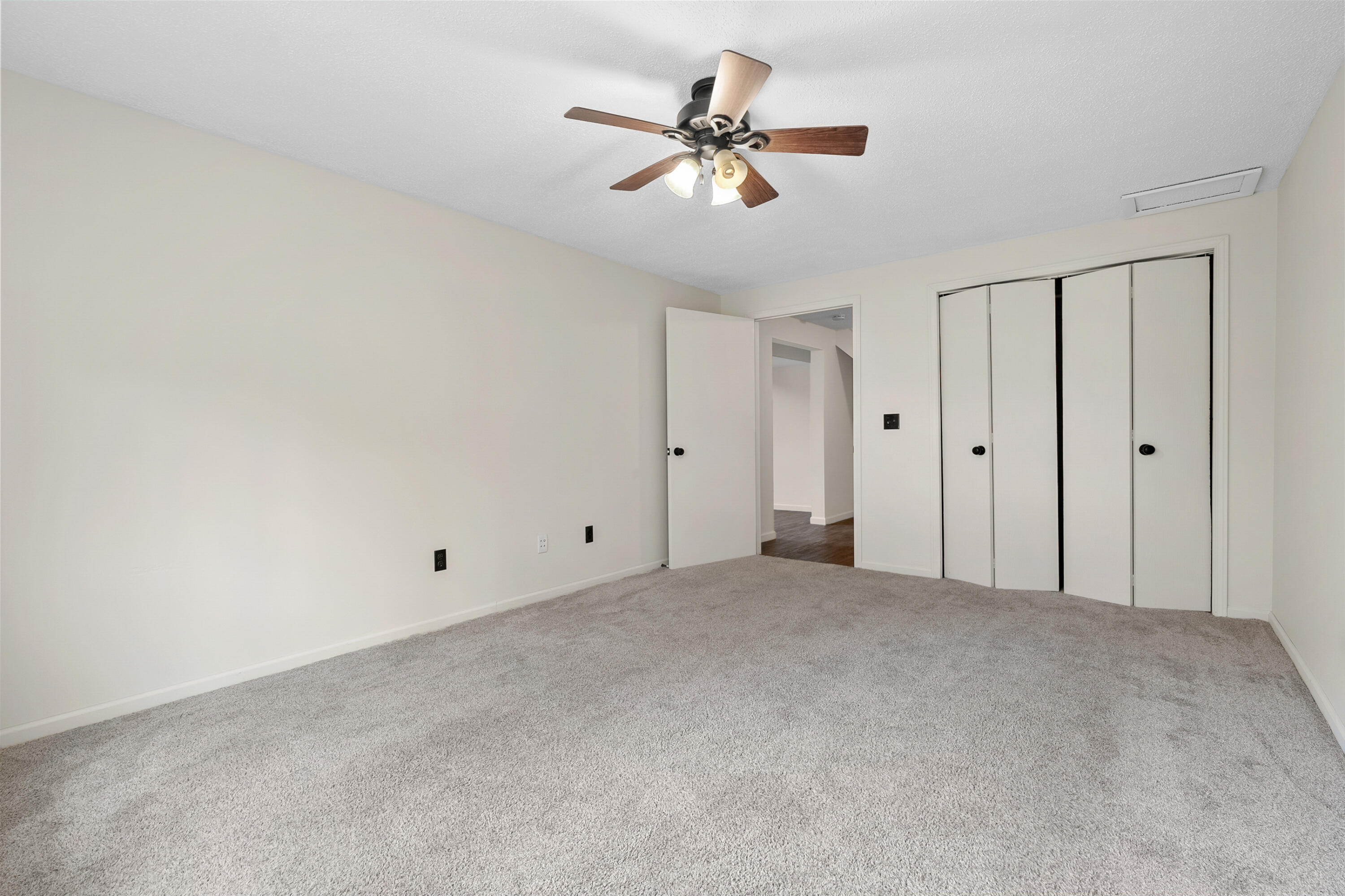 5814 Scenic Way Drive Kalamazoo MI 49009