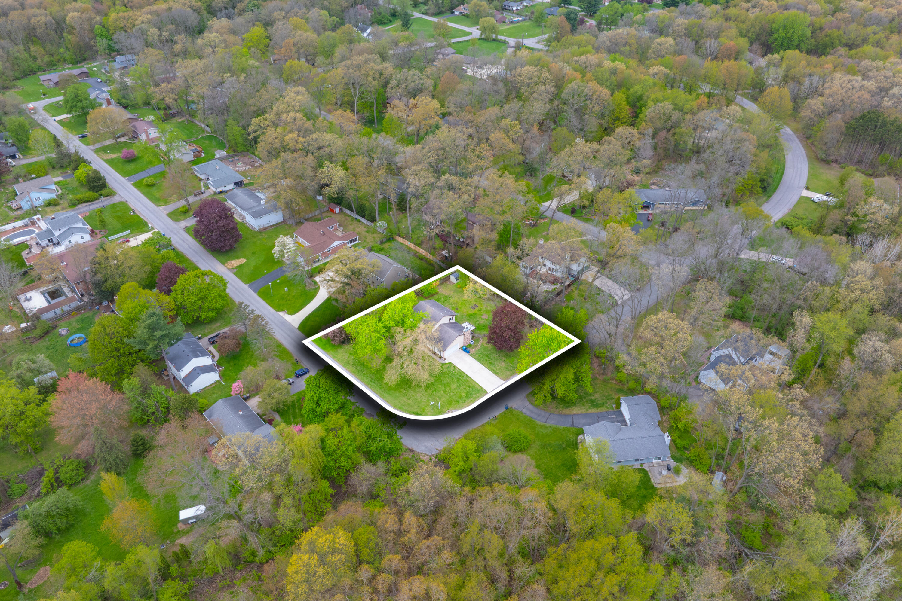 5814 Scenic Way Drive Kalamazoo MI 49009