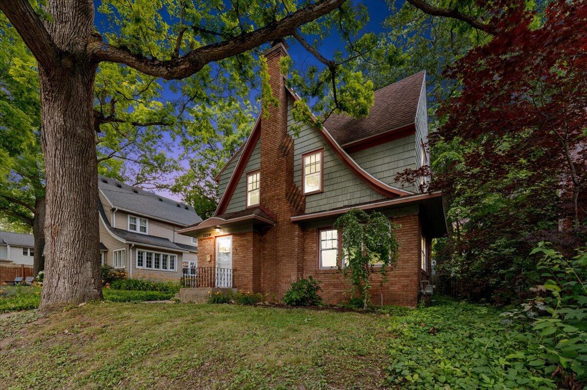1220 Colorado Avenue SE Grand Rapids MI 49506