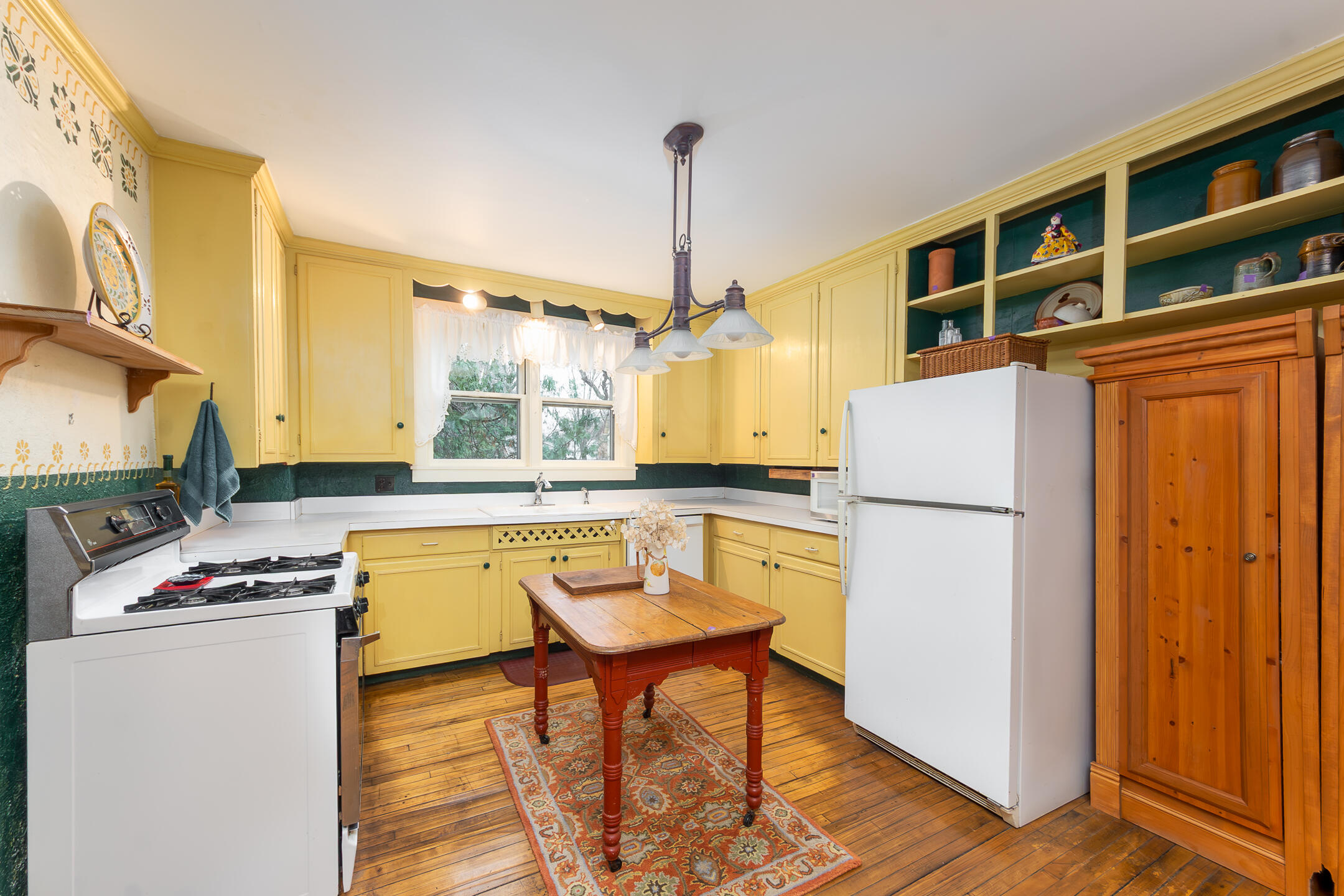 8425 Parshallville Road Fenton MI 48430