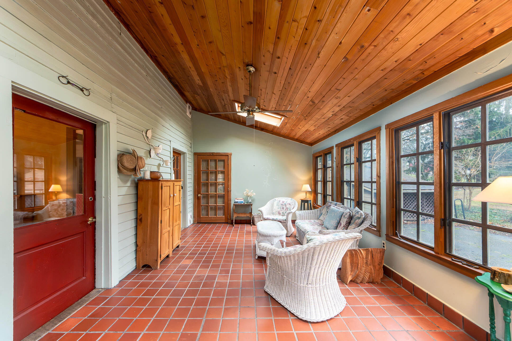 8425 Parshallville Road Fenton MI 48430