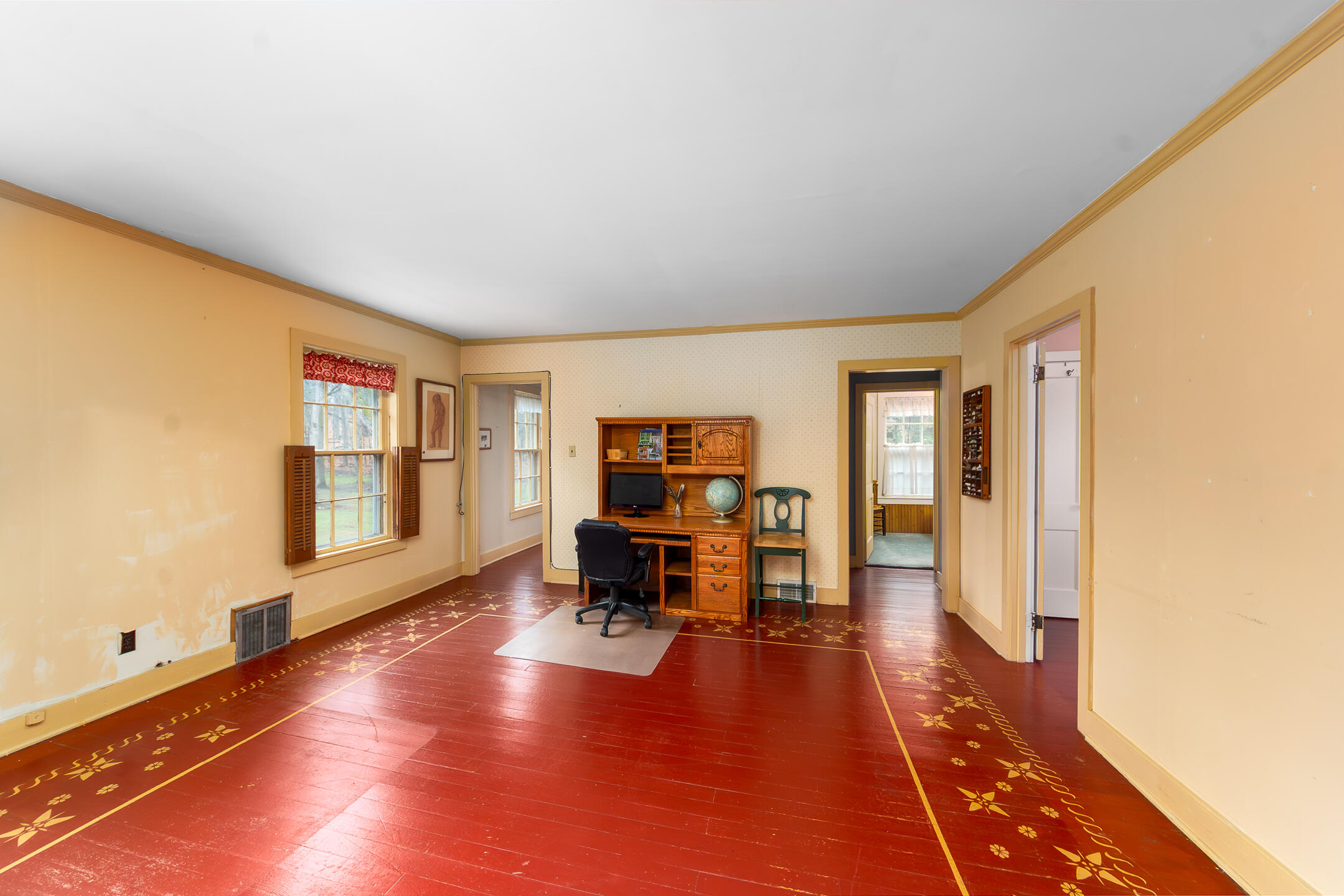 8425 Parshallville Road Fenton MI 48430