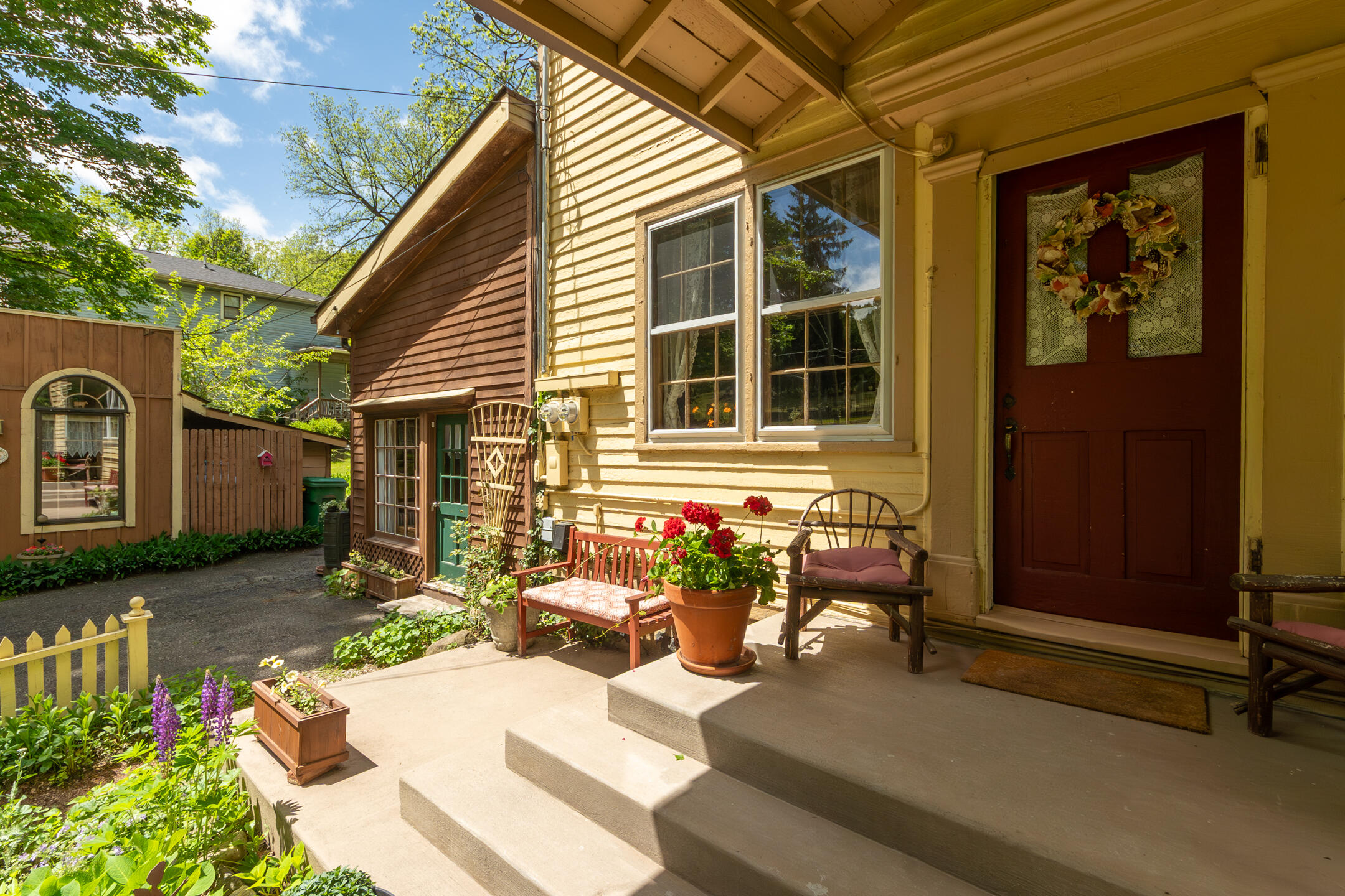 8425 Parshallville Road Fenton MI 48430