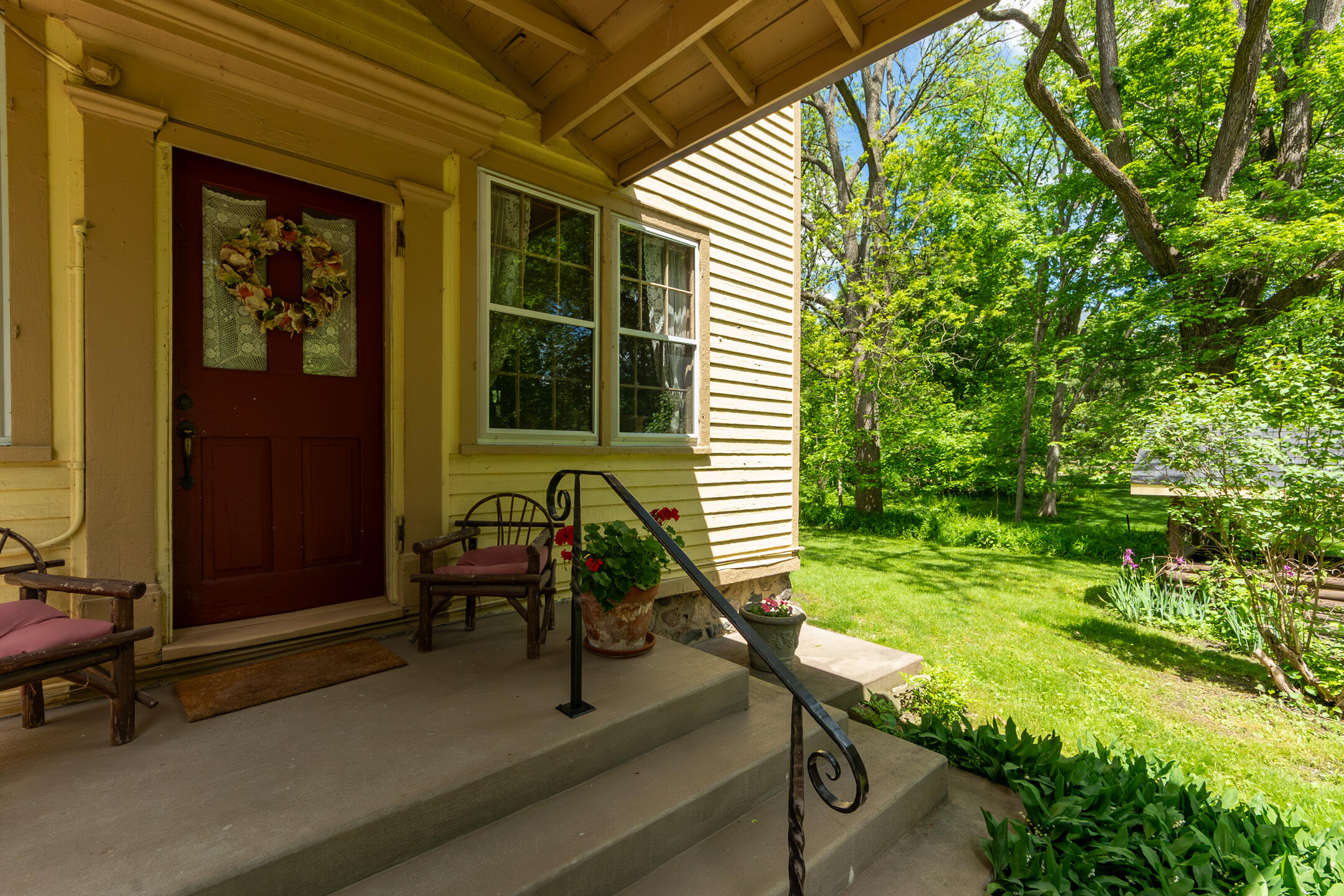 8425 Parshallville Road Fenton MI 48430