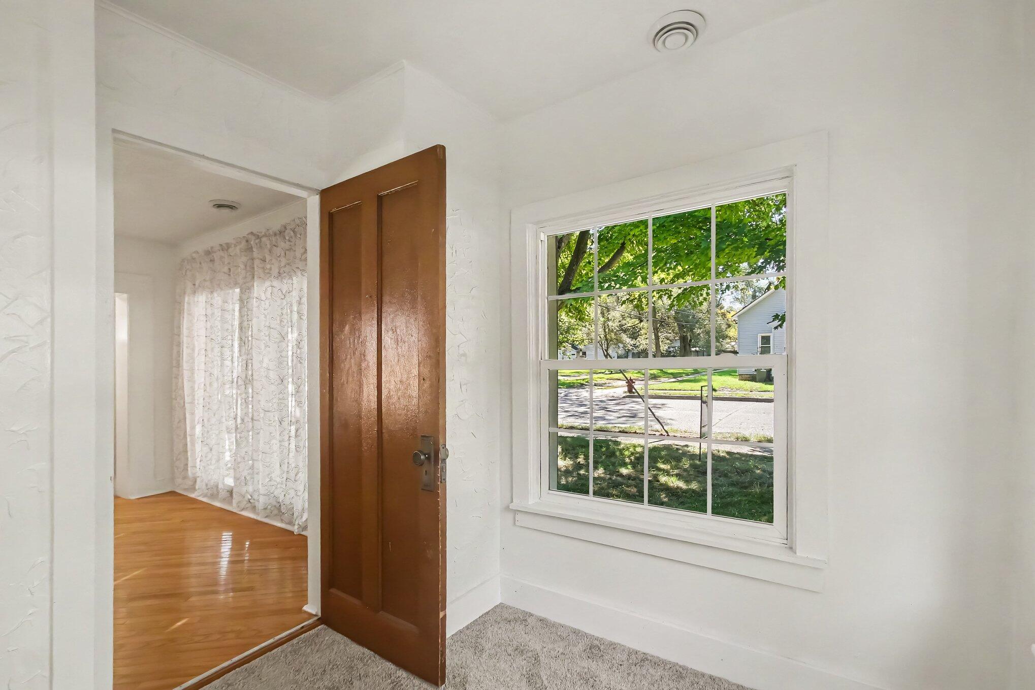 1234 Langeland Avenue Muskegon MI 49442