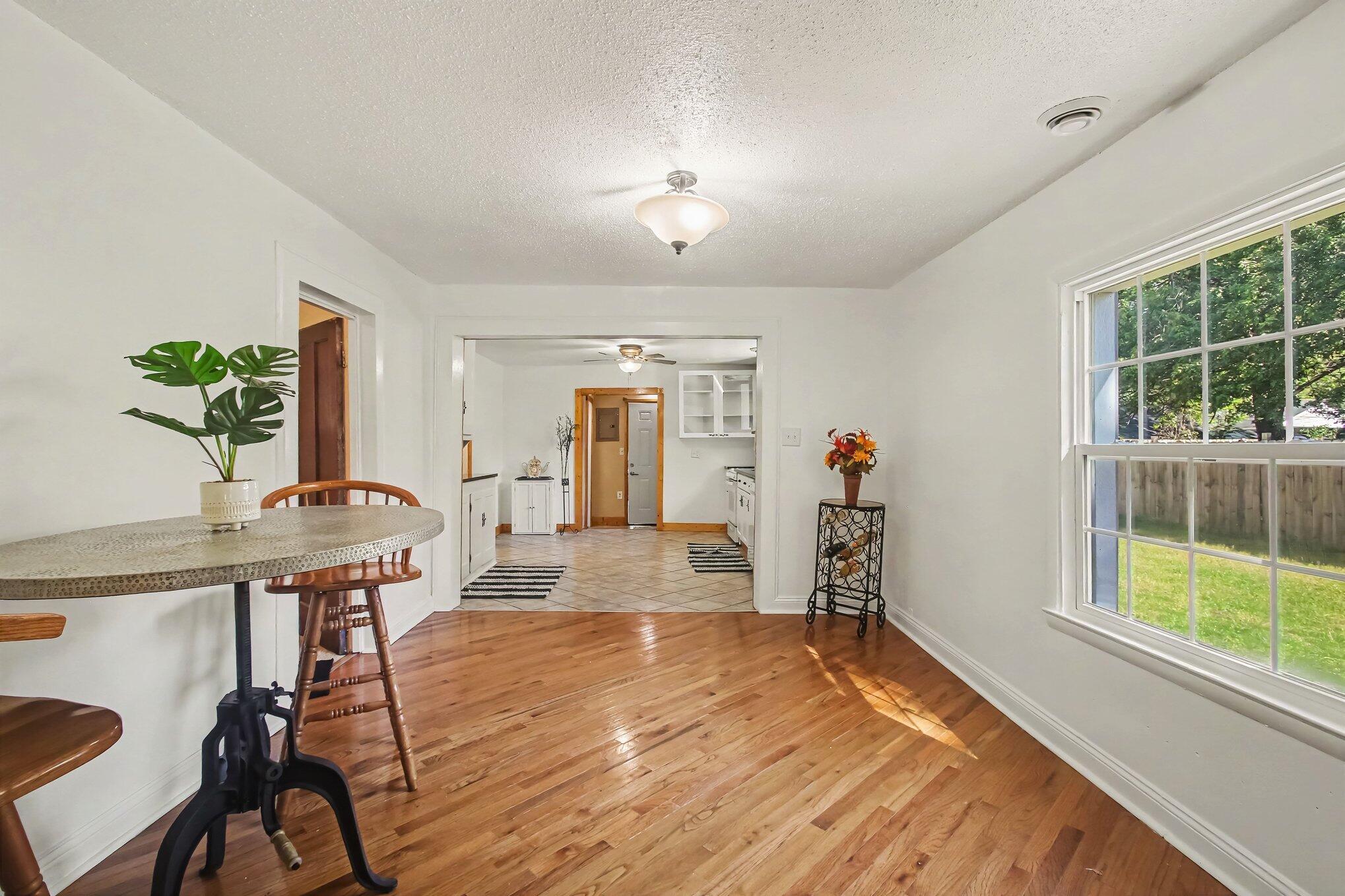 1234 Langeland Avenue Muskegon MI 49442