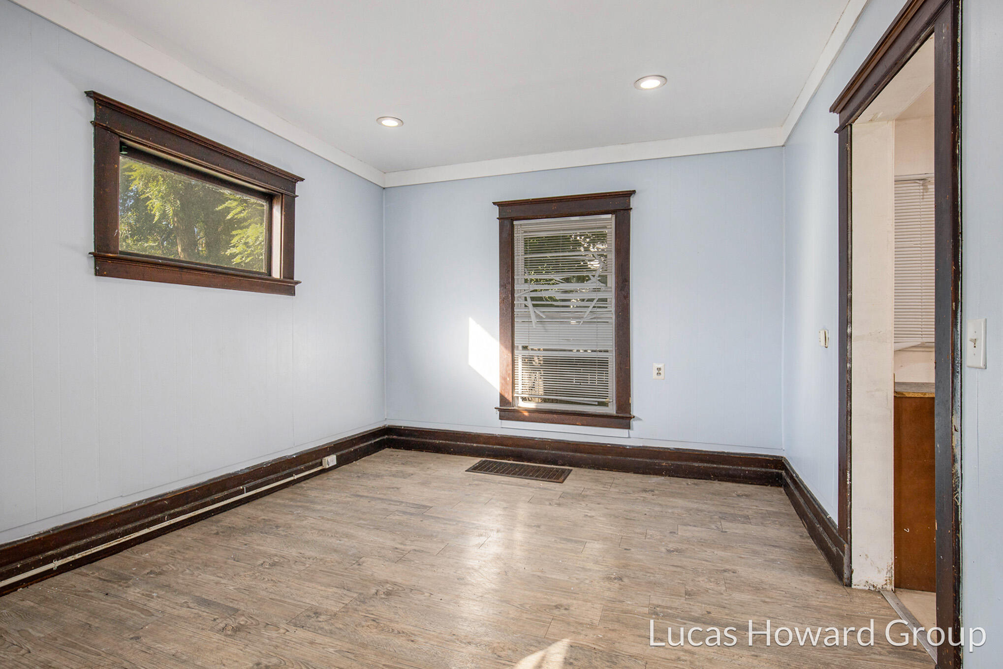737 Dolbee Avenue SE Grand Rapids MI 49506