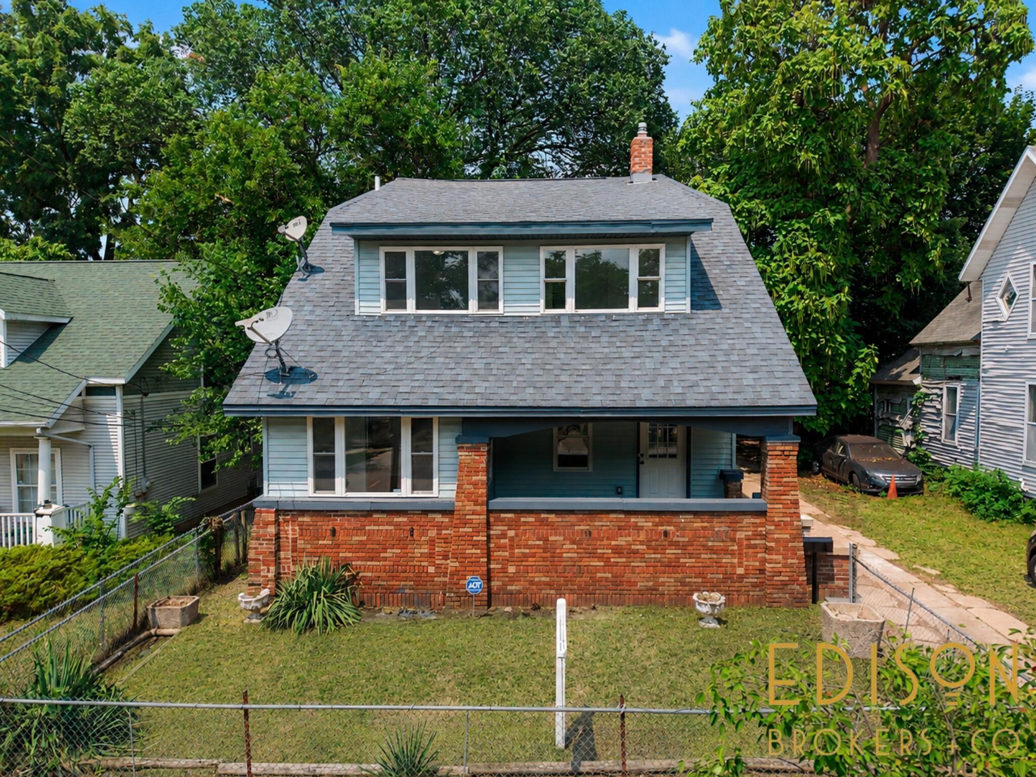 29 Home Street SW Grand Rapids MI 49507