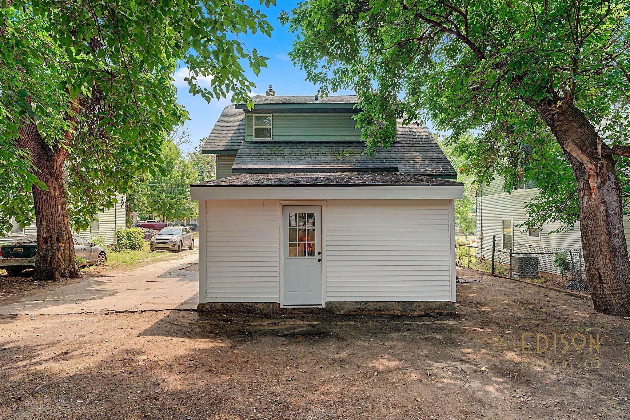 29 Home Street SW Grand Rapids MI 49507