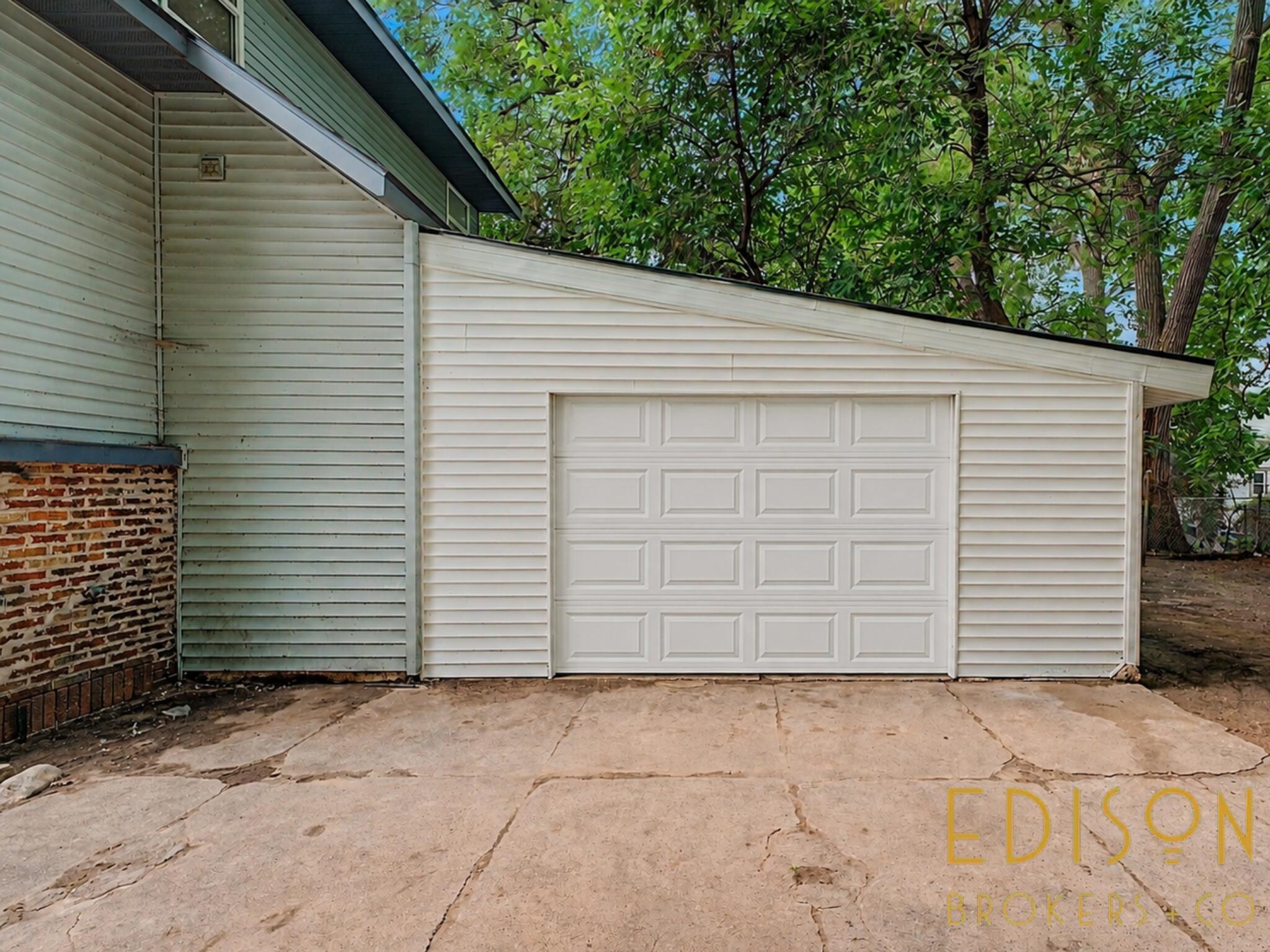 29 Home Street SW Grand Rapids MI 49507