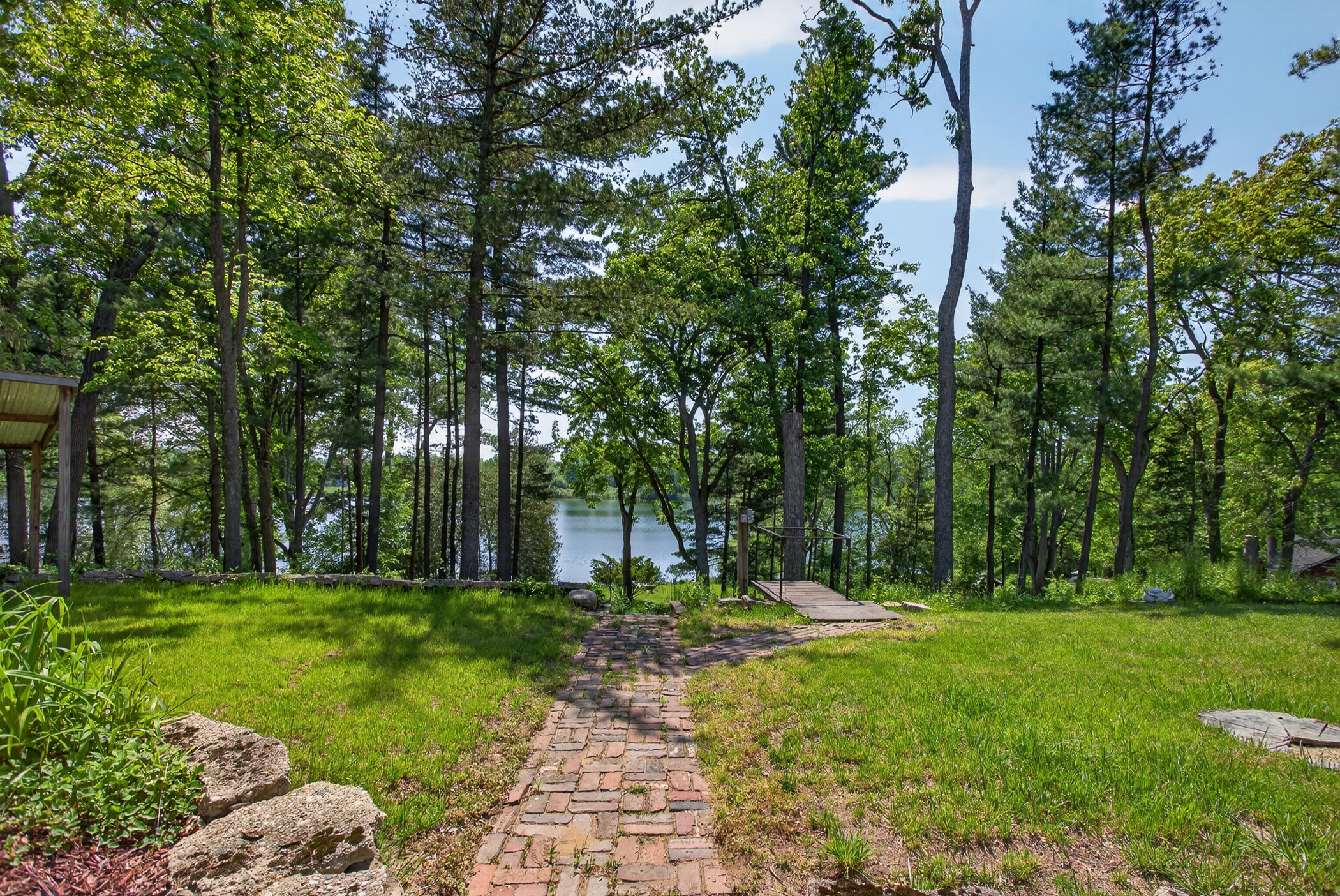 3311 Dorais Drive NE Grand Rapids MI 49525