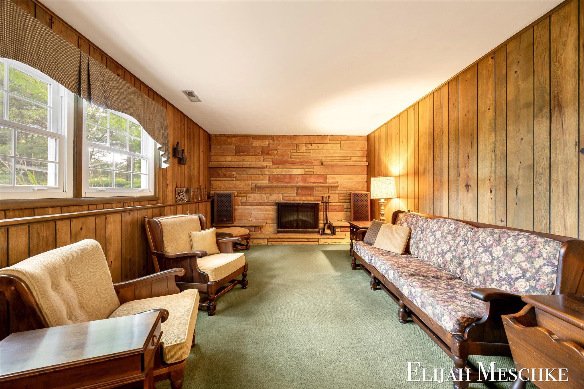 6510 Twilight Avenue Kalamazoo MI 49048