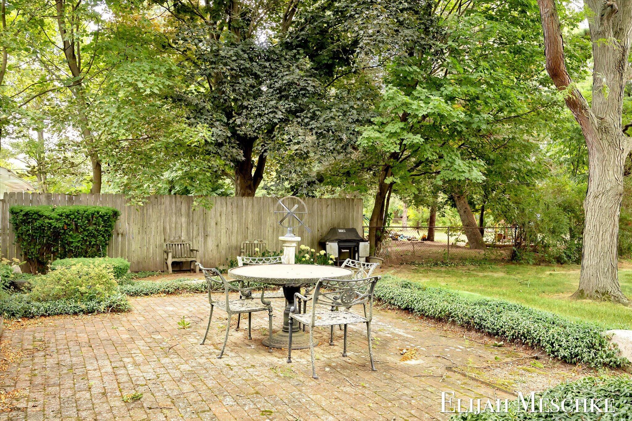 6510 Twilight Avenue Kalamazoo MI 49048