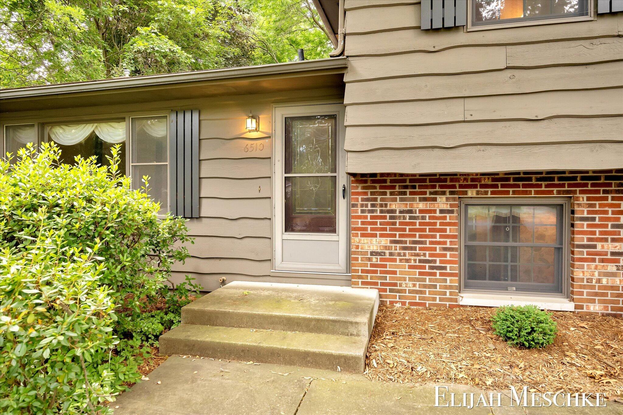 6510 Twilight Avenue Kalamazoo MI 49048