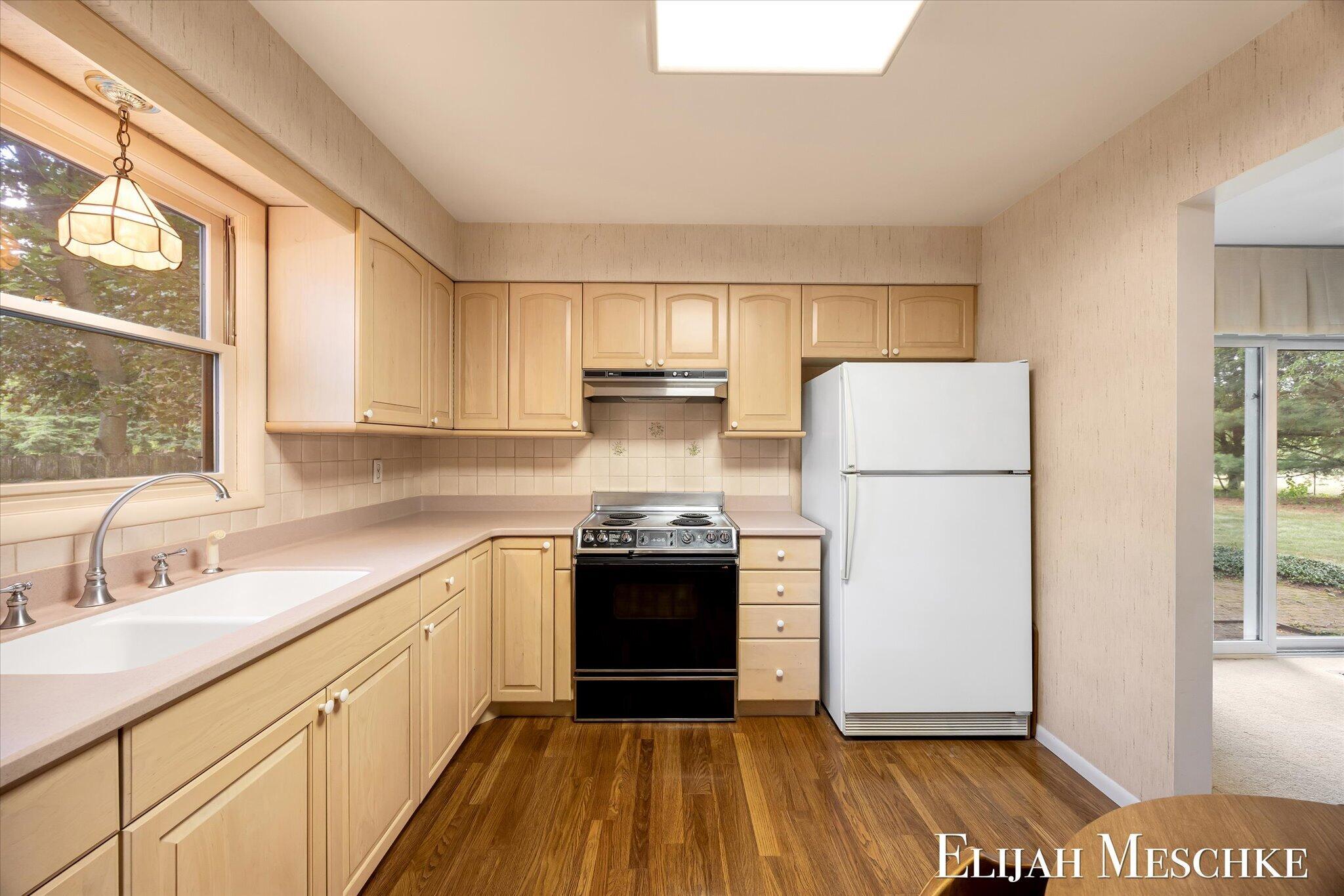 6510 Twilight Avenue Kalamazoo MI 49048