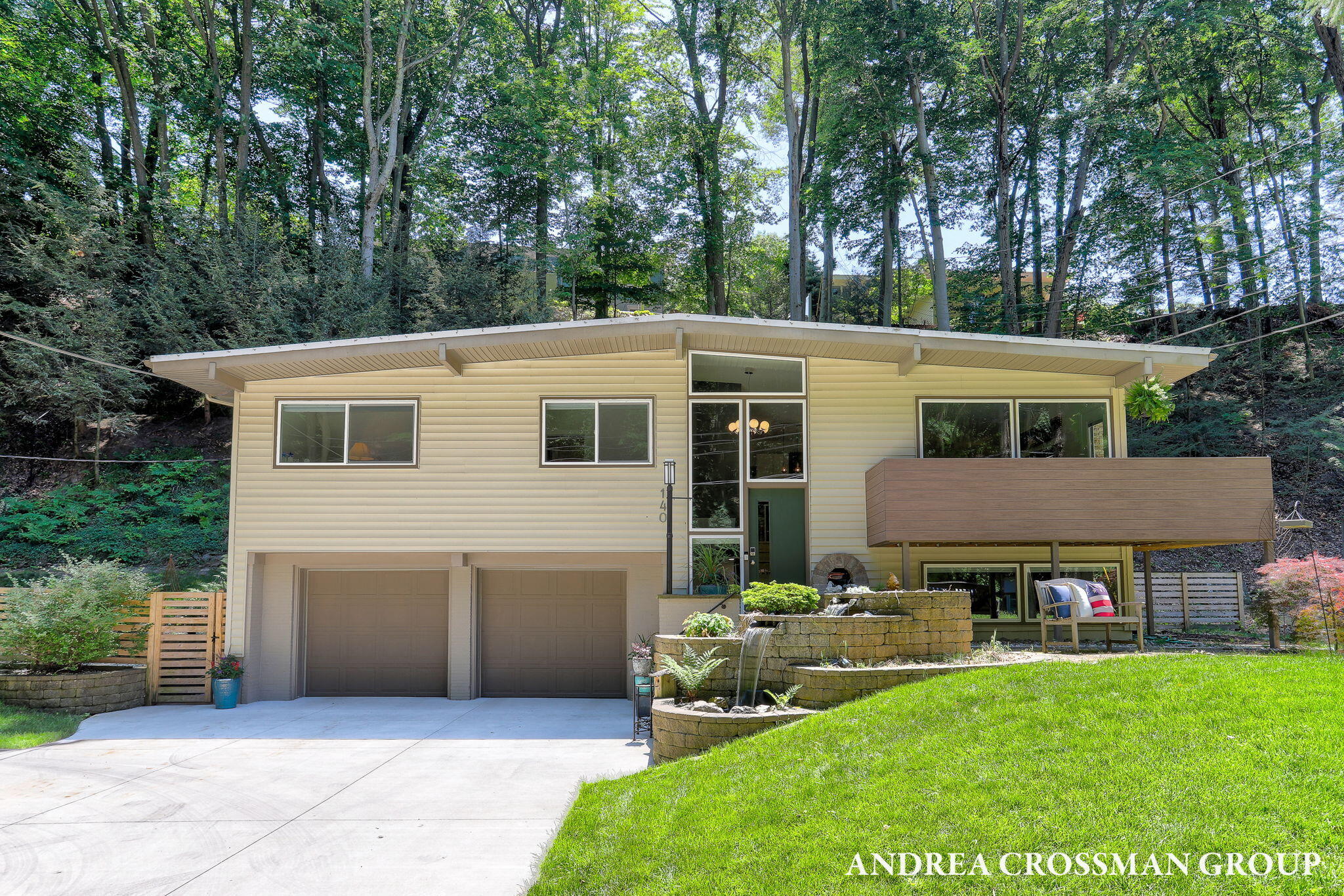 140 Grand Avenue Grand Haven MI 49417