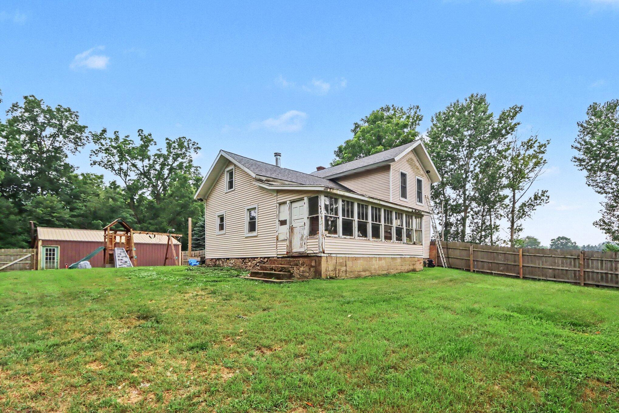 2904 125th Avenue Allegan MI 49010
