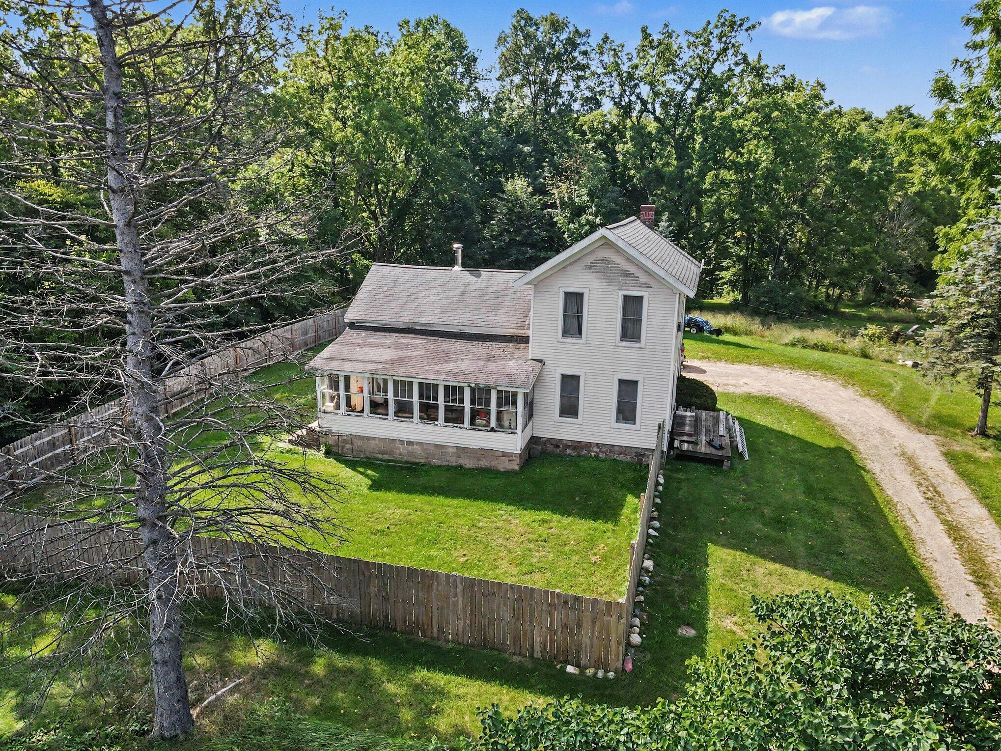 2904 125th Avenue Allegan MI 49010