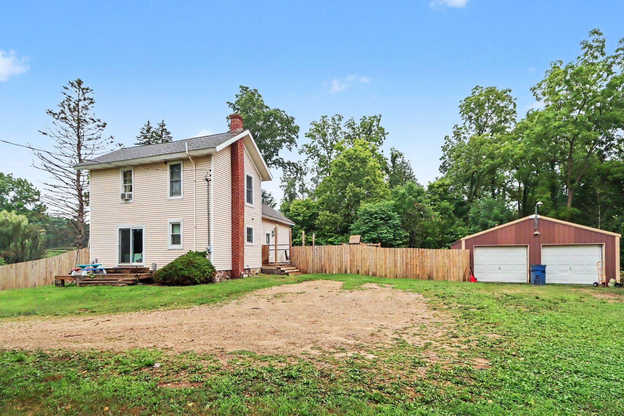 2904 125th Avenue Allegan MI 49010