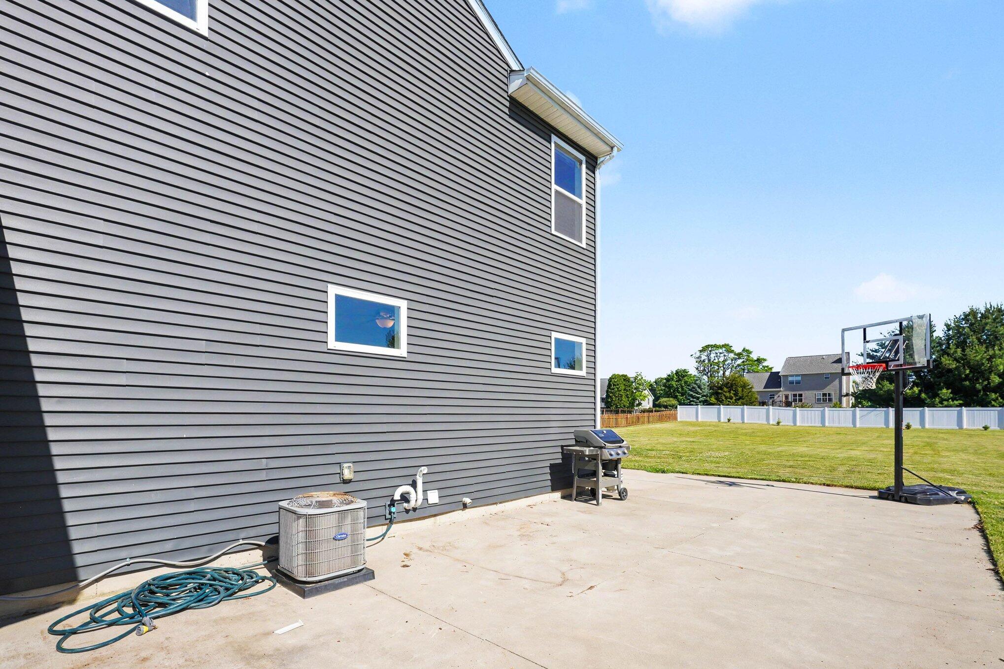 3528 Saint Luke Avenue Kalamazoo MI 49009