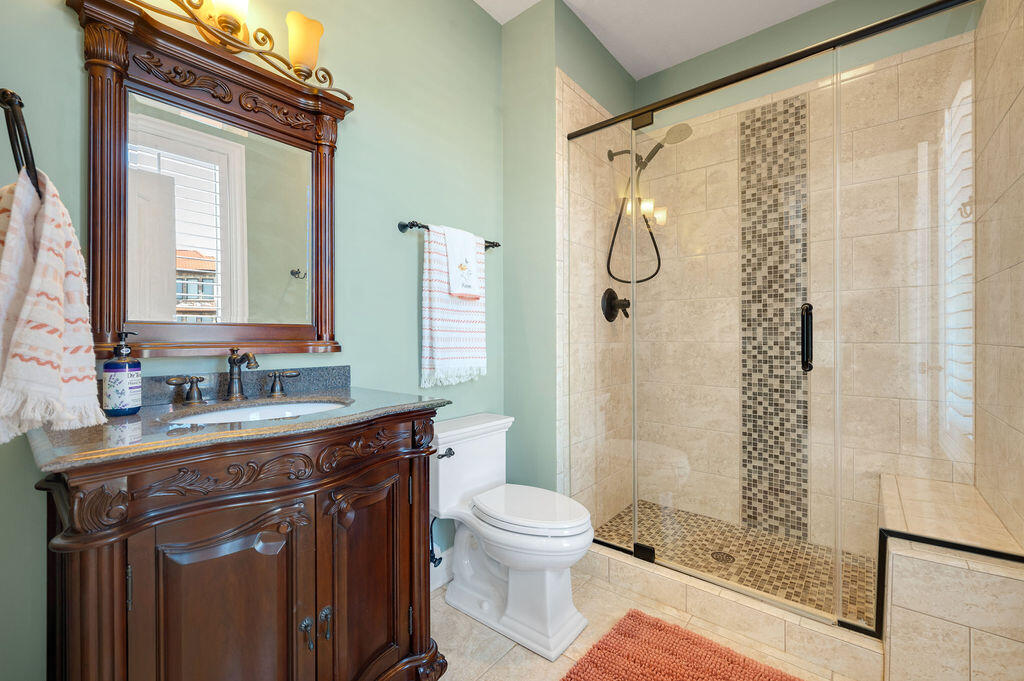 651 Sul Lago S Benton Harbor MI 49022