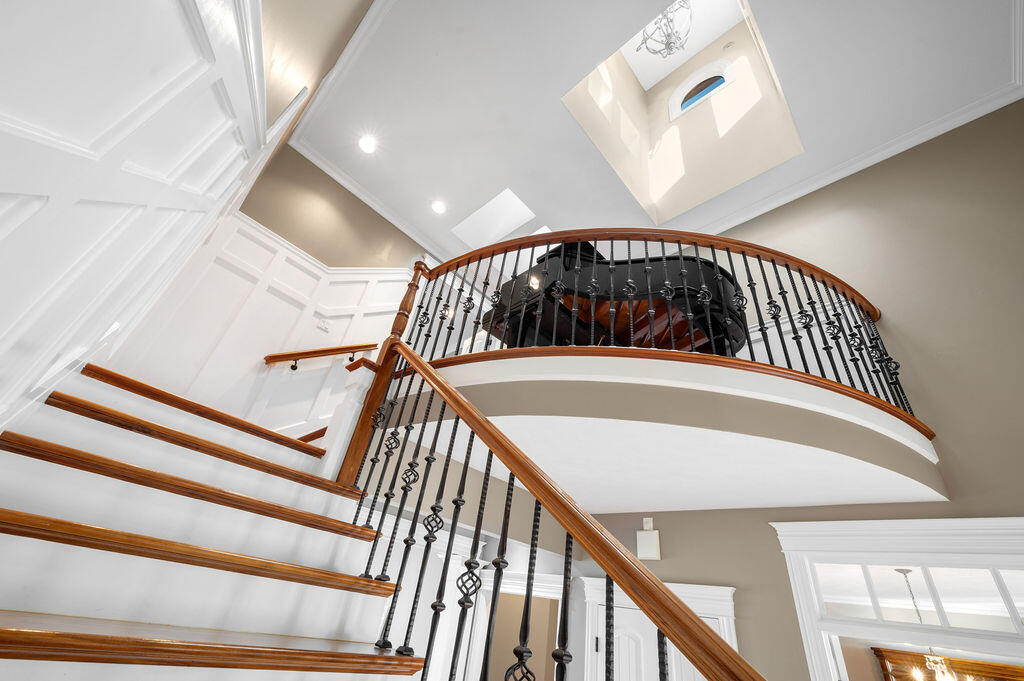 651 Sul Lago S Benton Harbor MI 49022