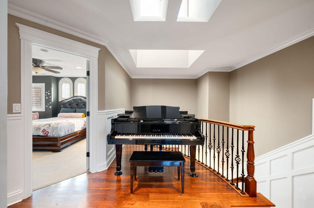 651 Sul Lago S Benton Harbor MI 49022