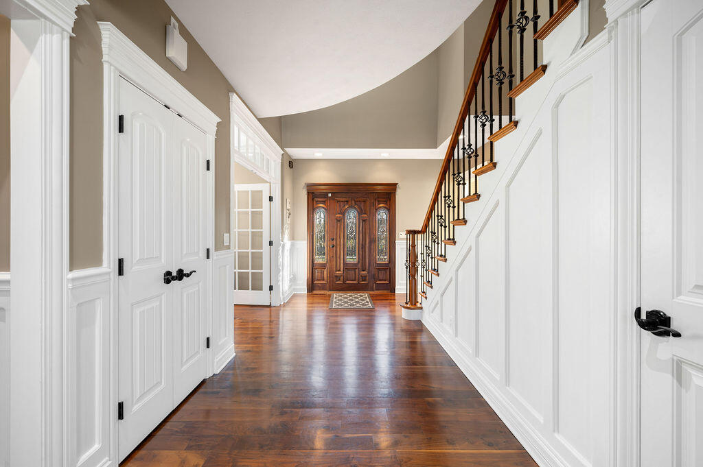 651 Sul Lago S Benton Harbor MI 49022