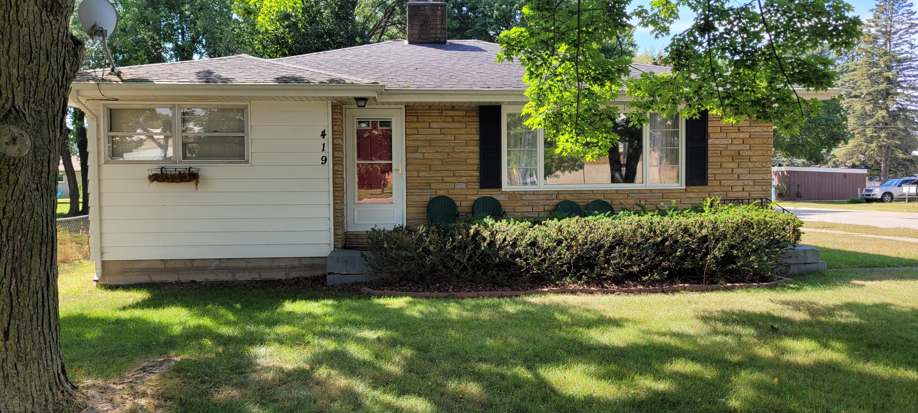 419 N Washington Avenue Ludington MI 49431