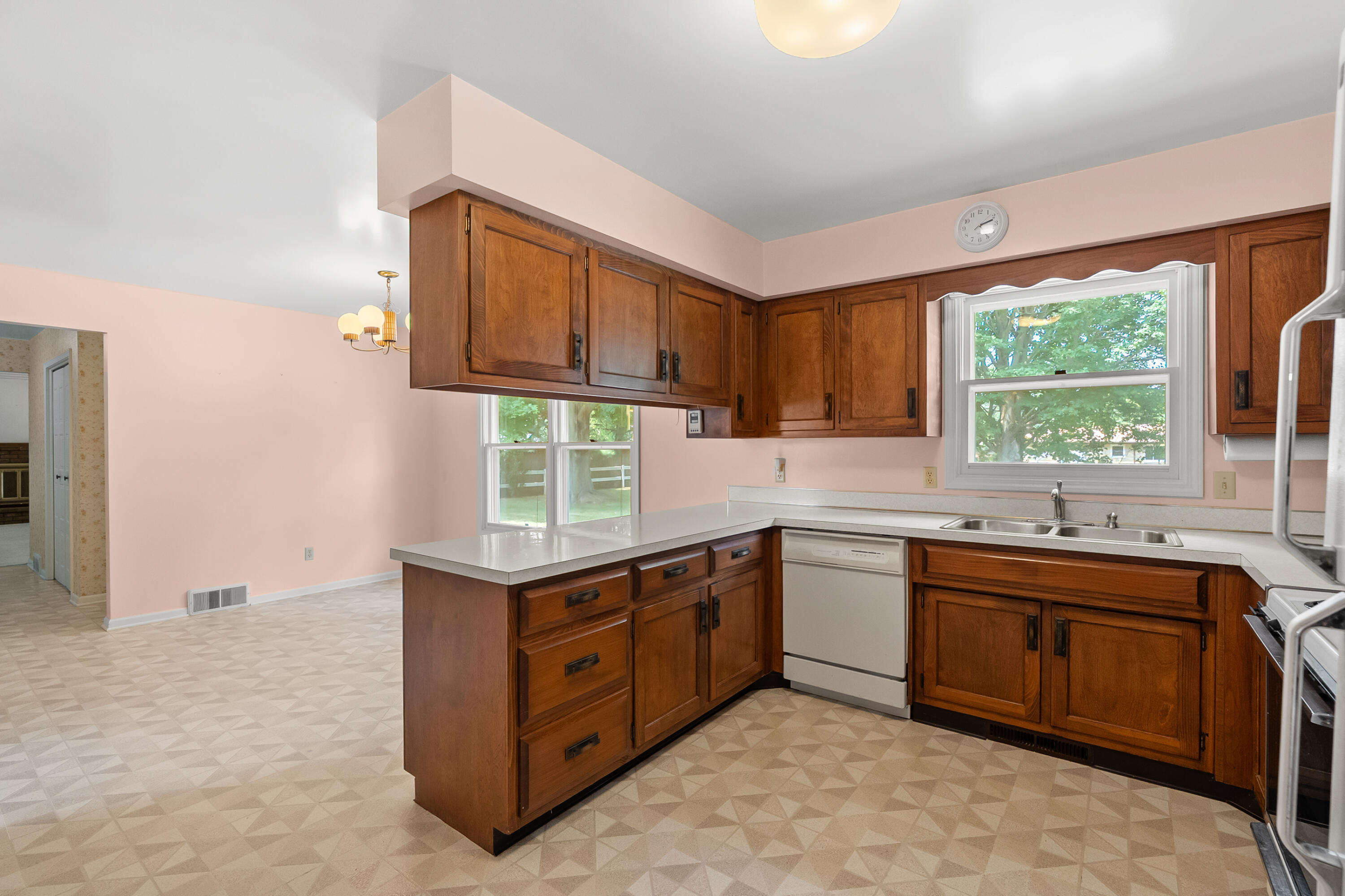 6125 Enola Avenue Kalamazoo MI 49048