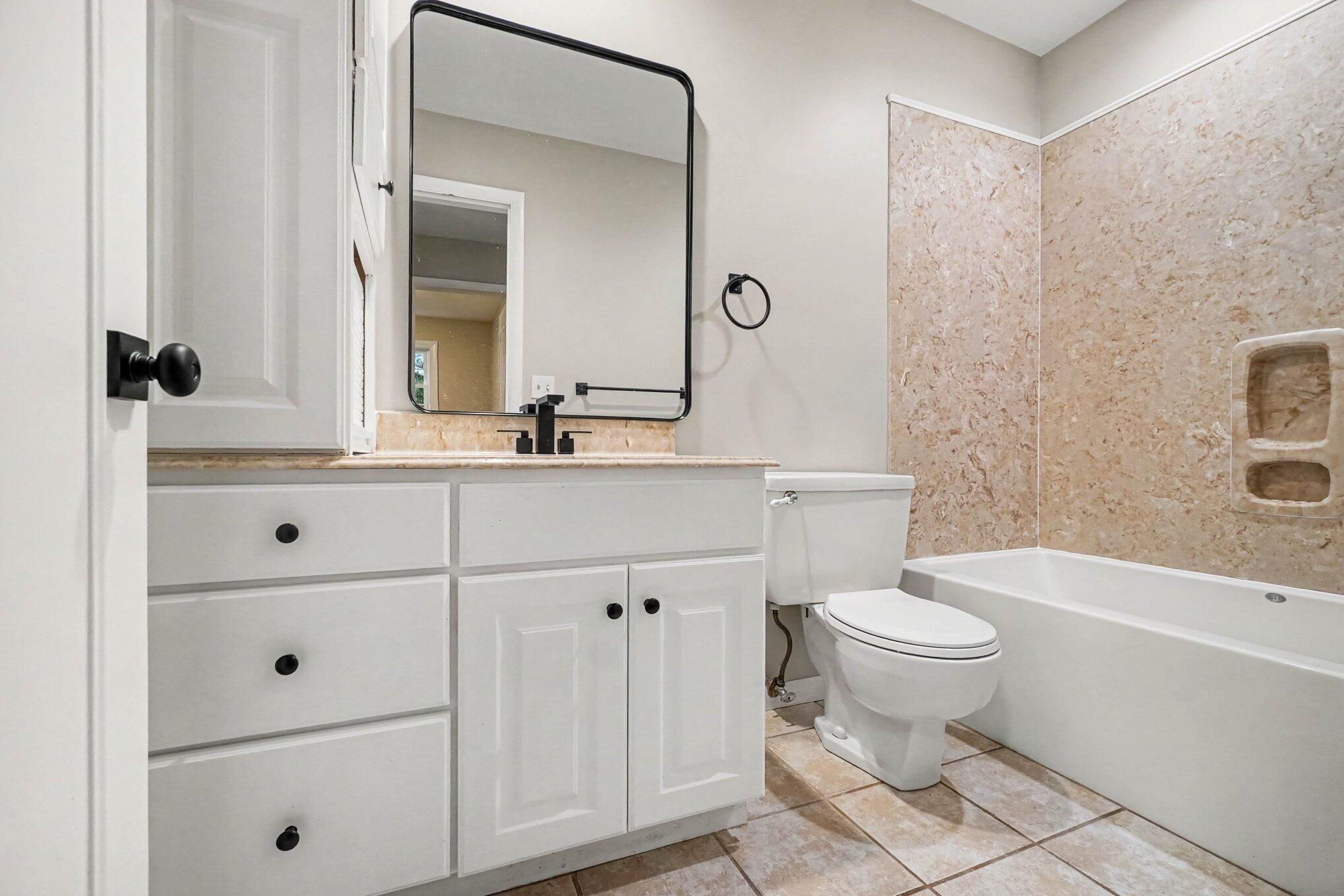 1825 Tamfield Avenue Portage MI 49024