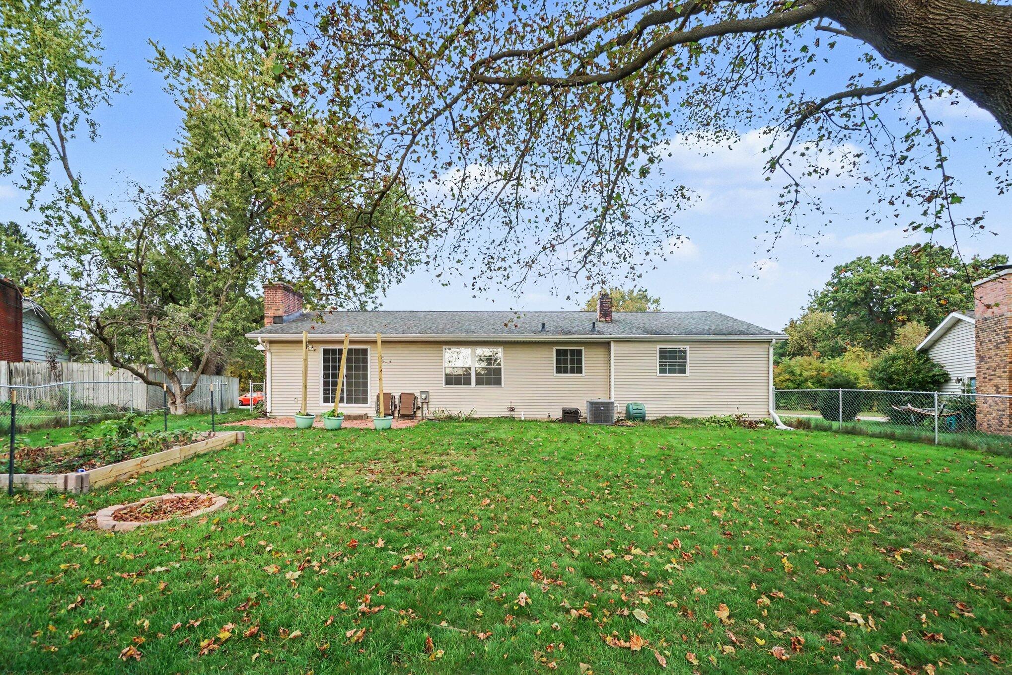 1825 Tamfield Avenue Portage MI 49024