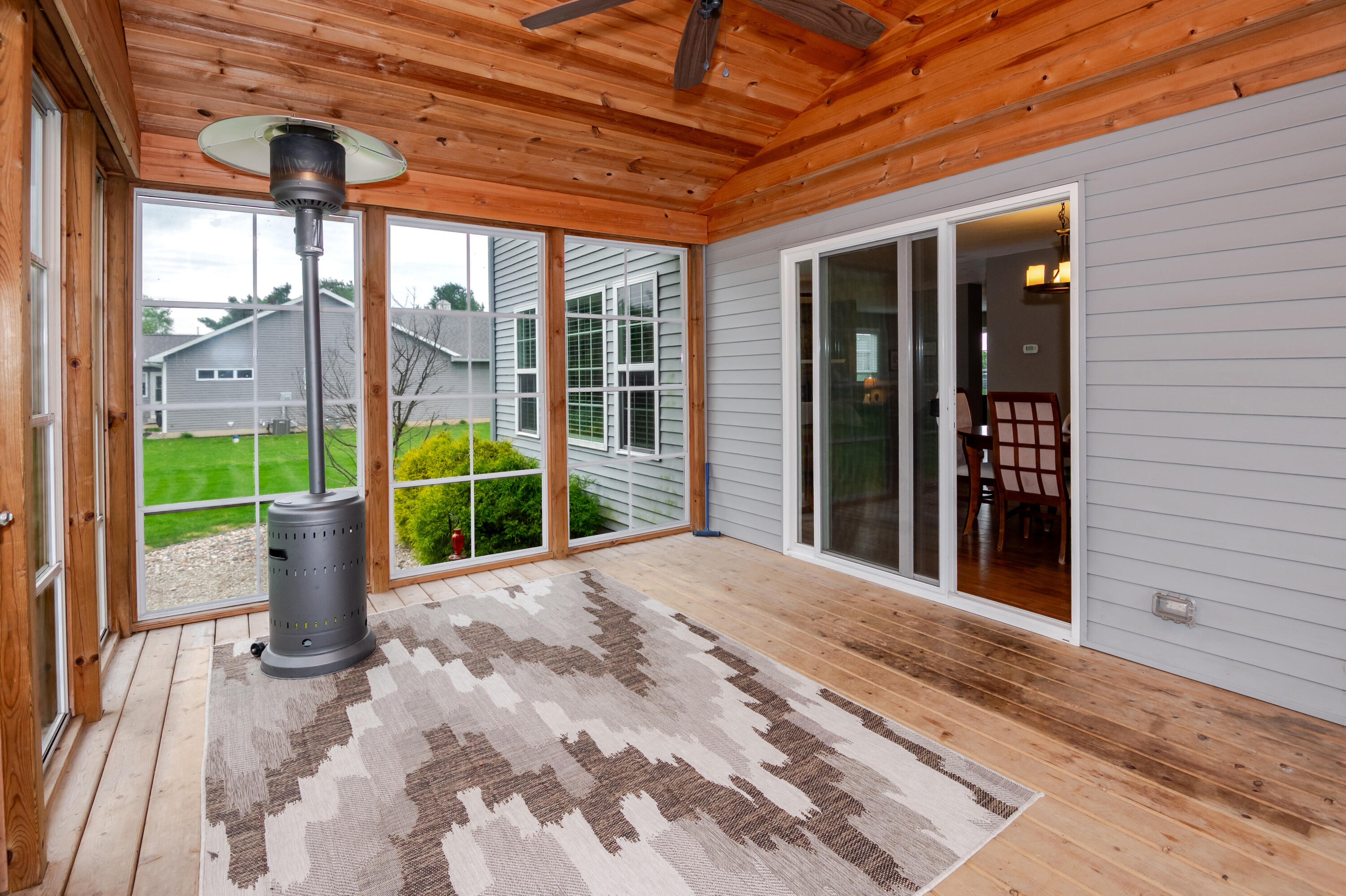 69218 Sundance Drive Edwardsburg MI 49112