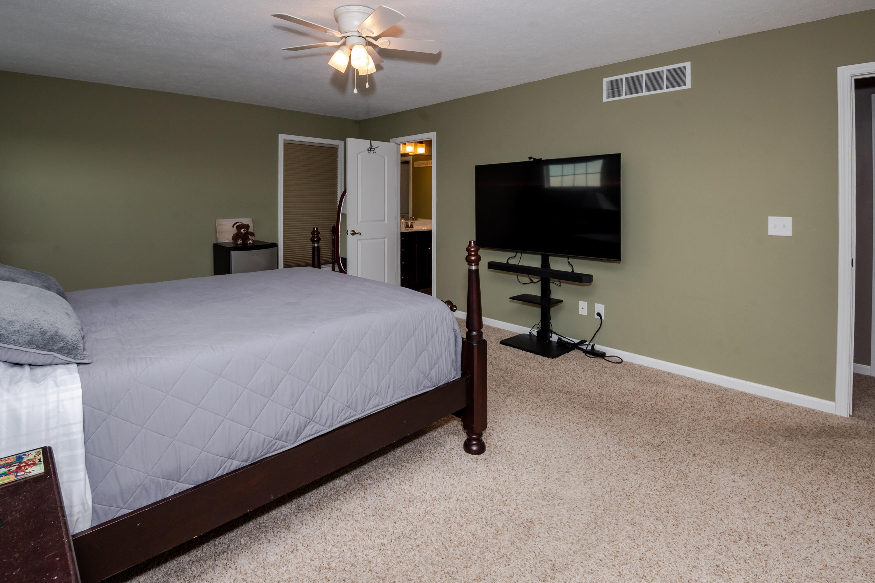 69218 Sundance Drive Edwardsburg MI 49112