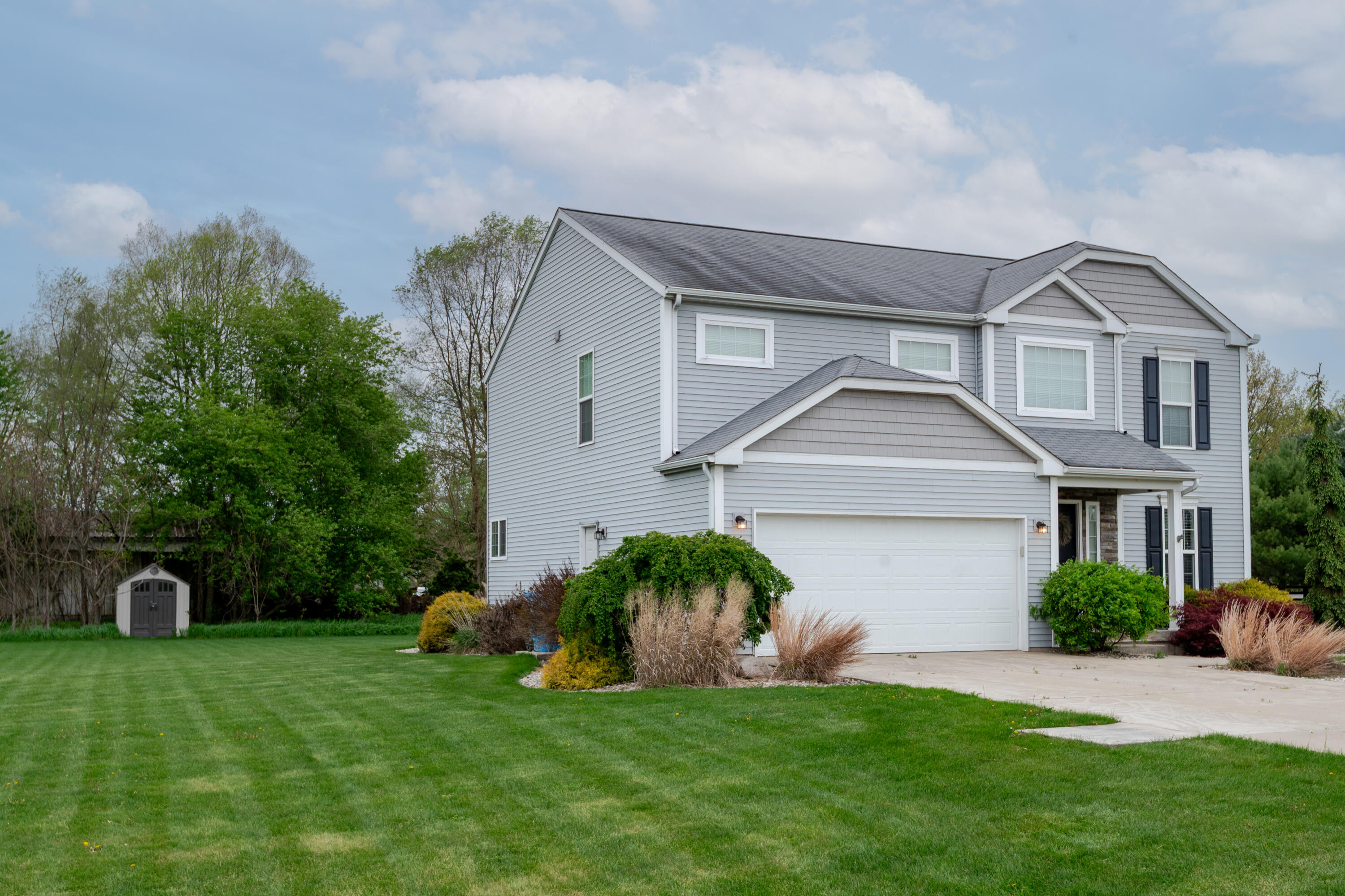 69218 Sundance Drive Edwardsburg MI 49112